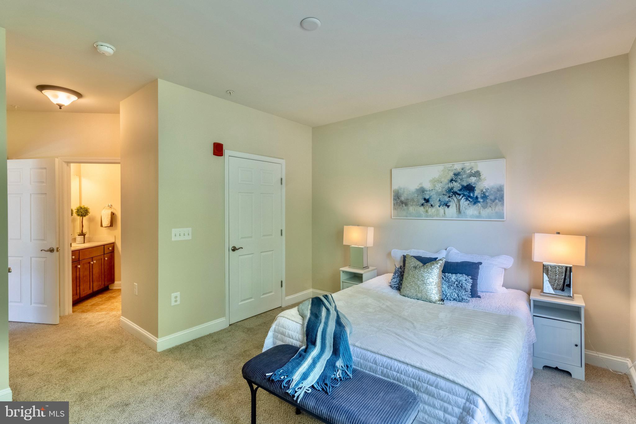 NORBECK CROSSING - Residential