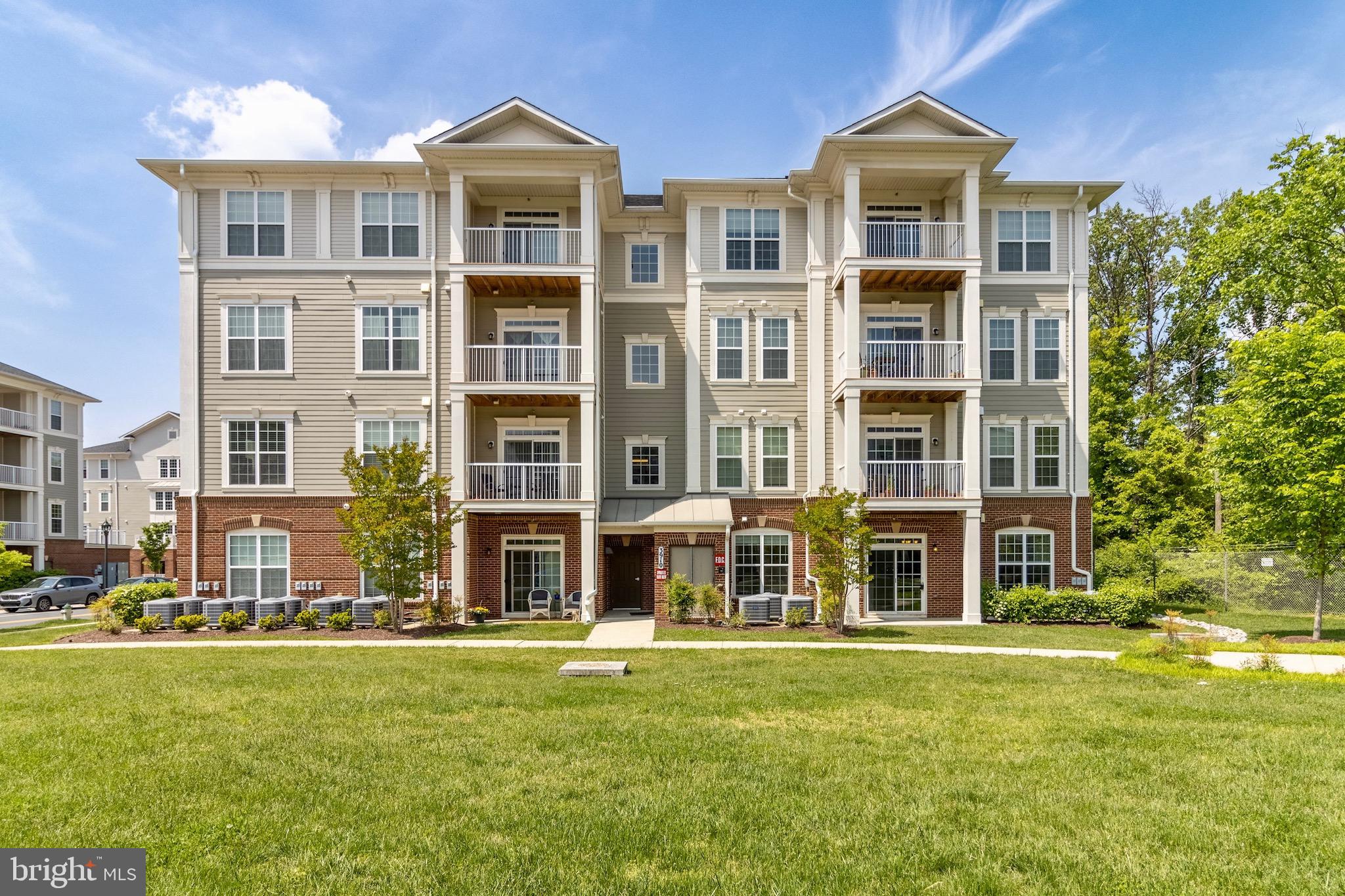 NORBECK CROSSING - Residential