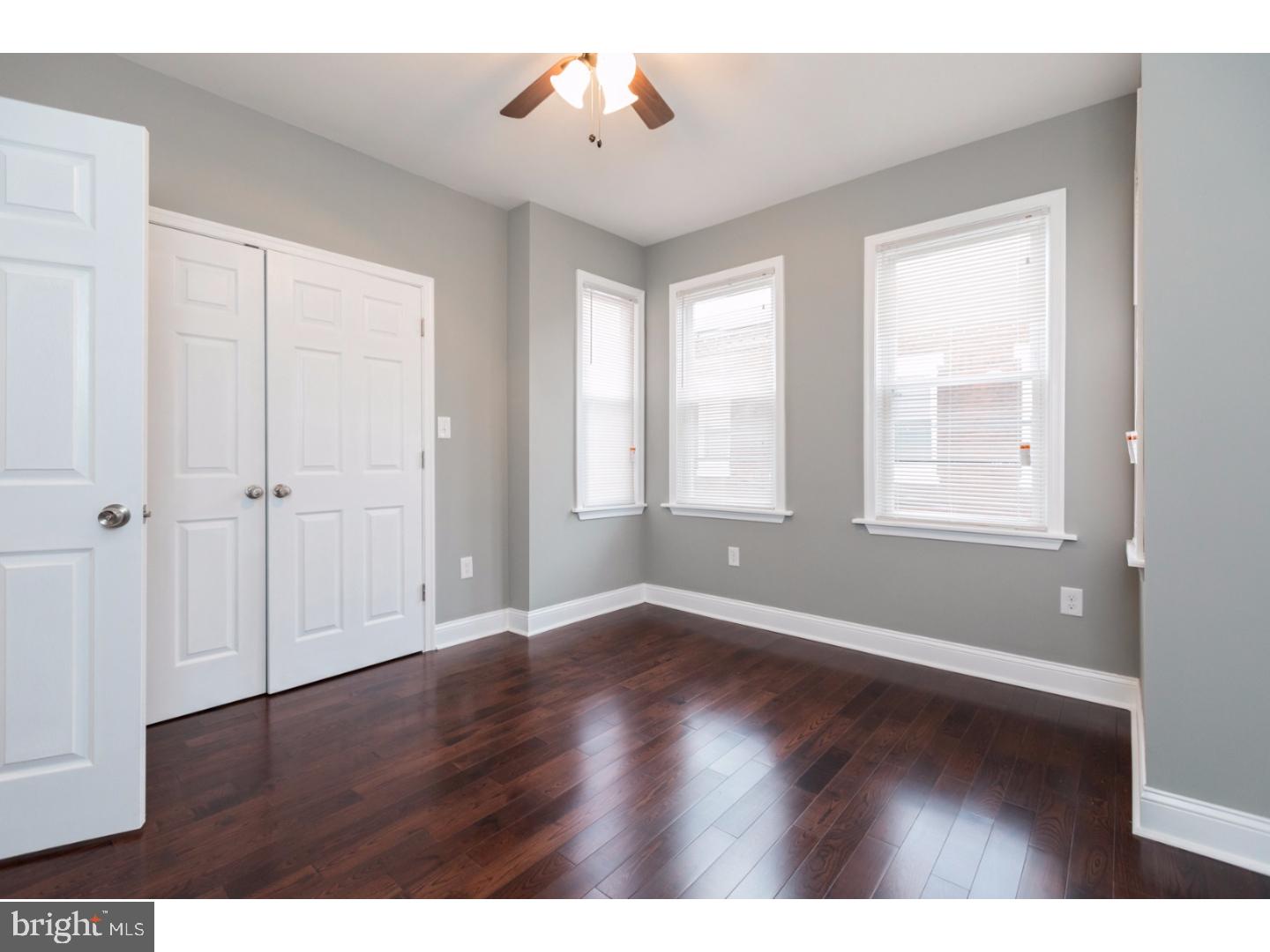 PORT RICHMOND - Residential