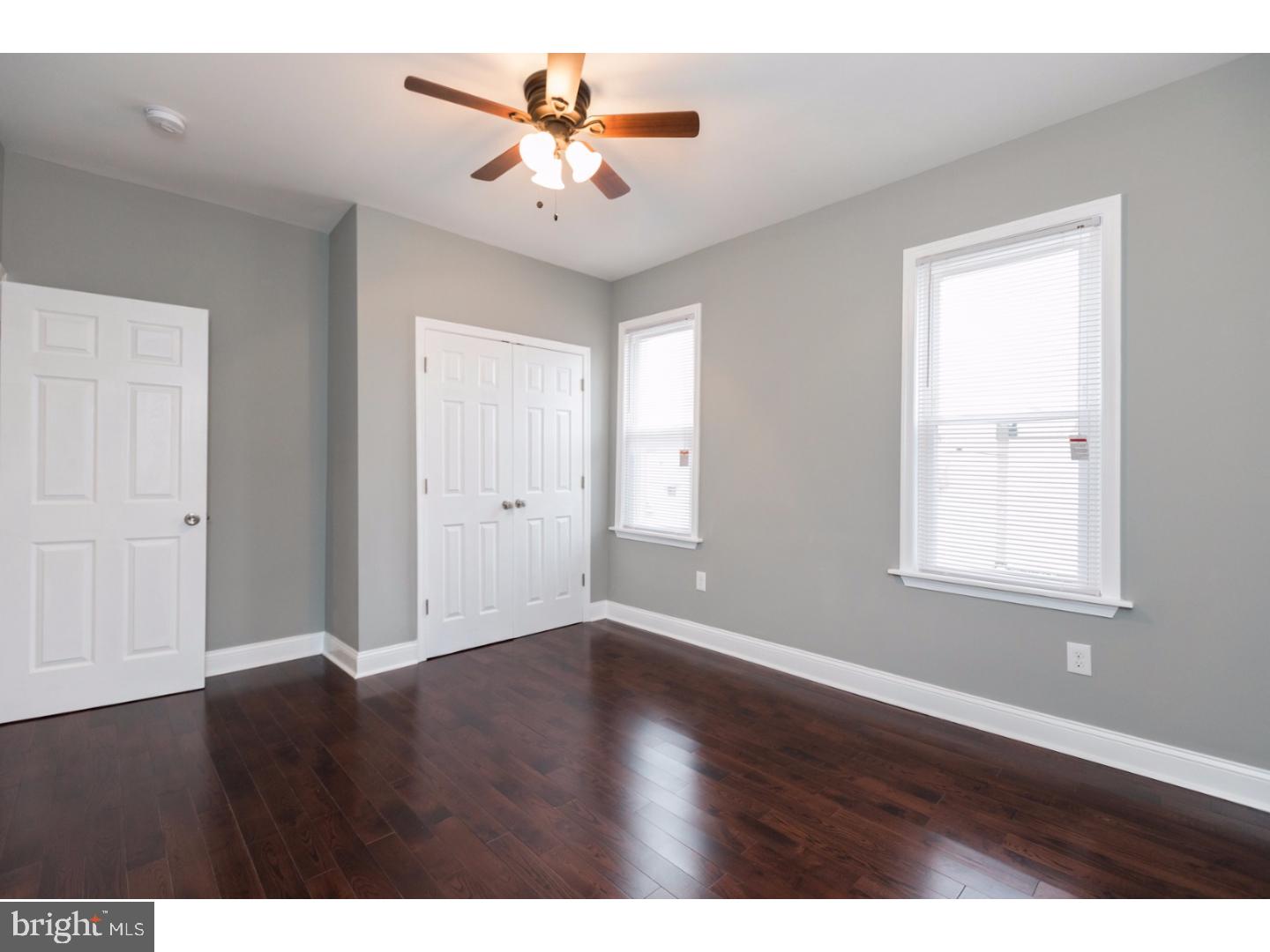 PORT RICHMOND - Residential