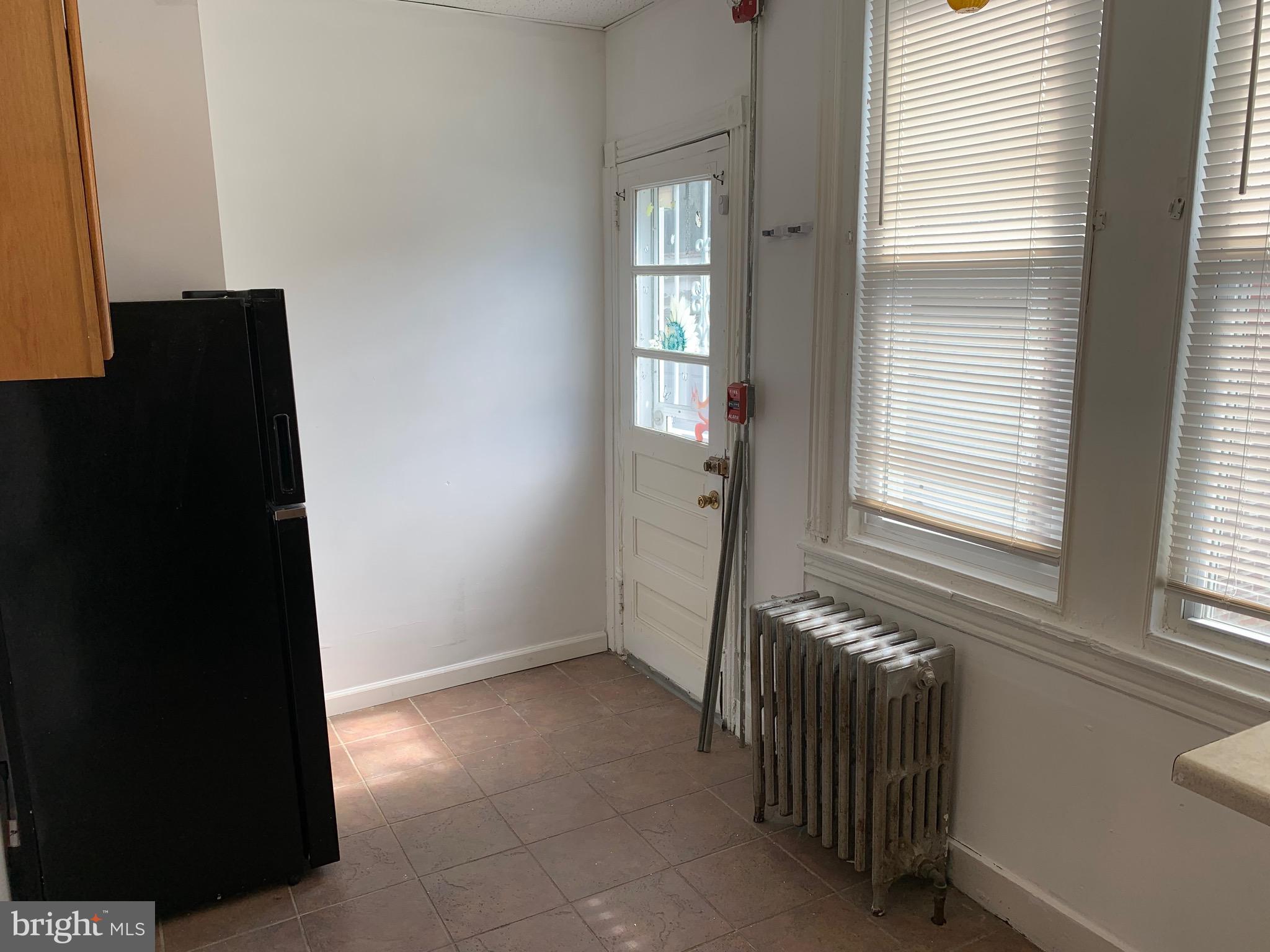 PHILADELPHIA (NORTHEAST) - Residential Lease