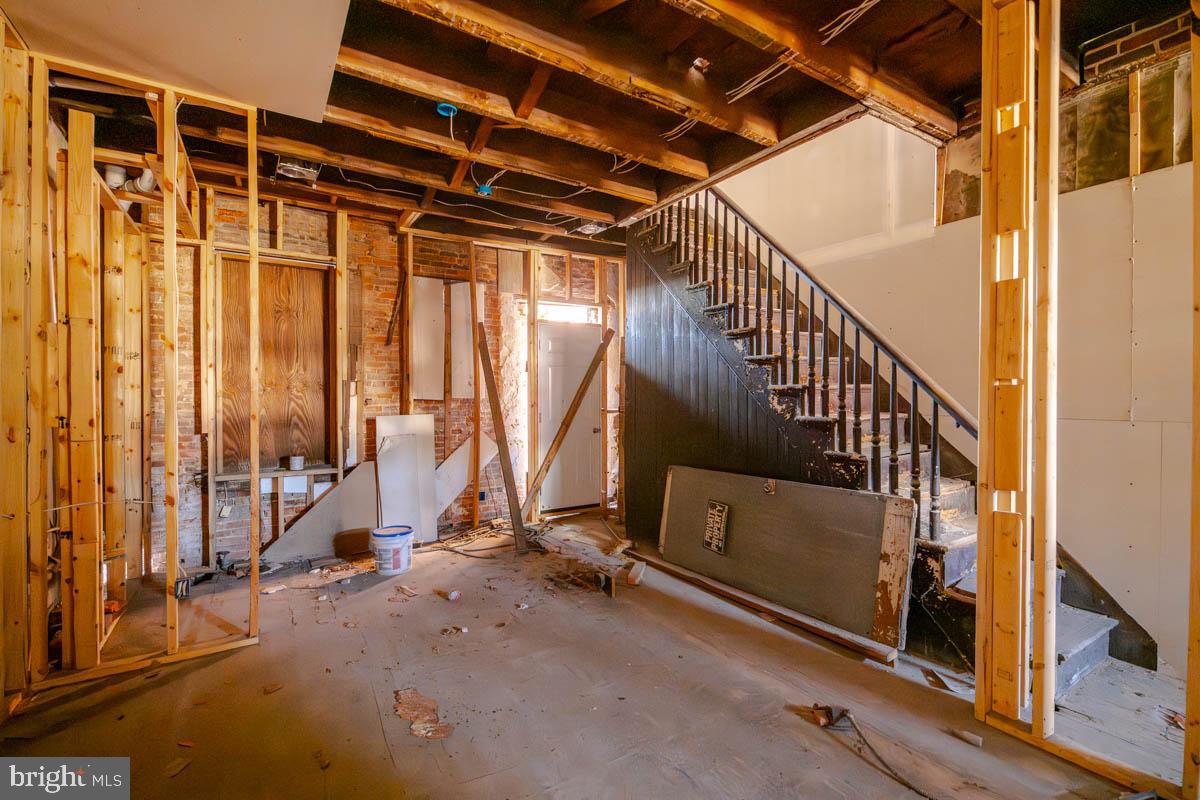 BOOTH-BOYD - Residential