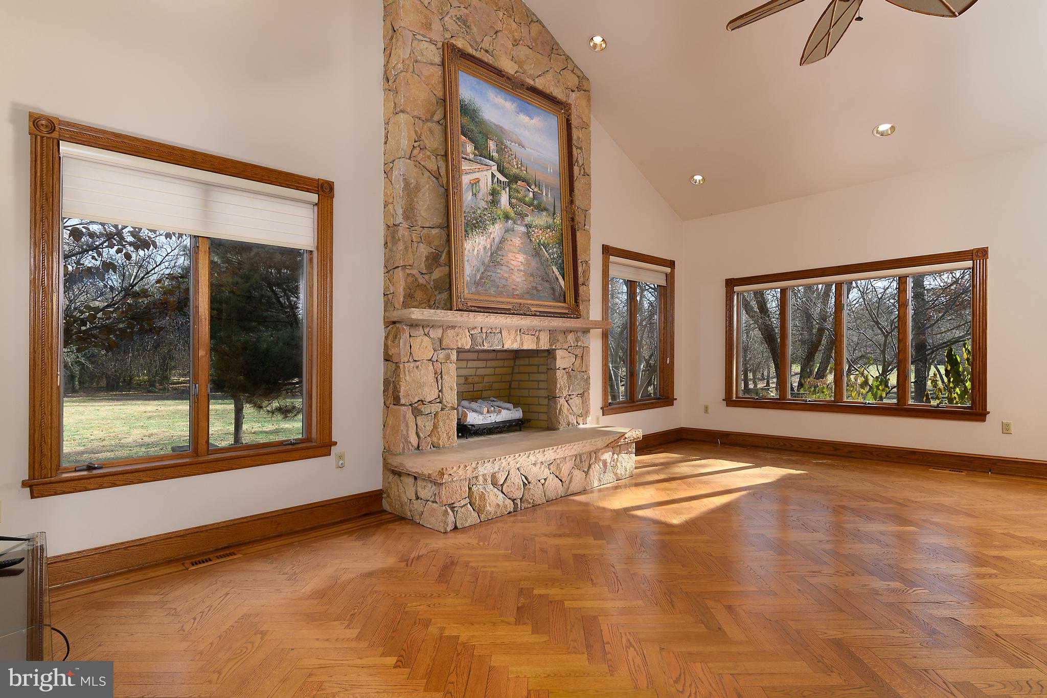 GENTLE WINDS - Residential