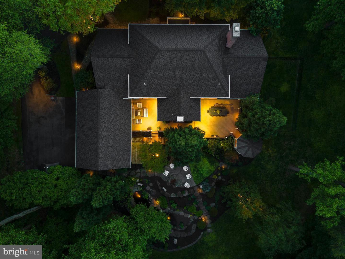 PADONIA WOODS - Residential Lease