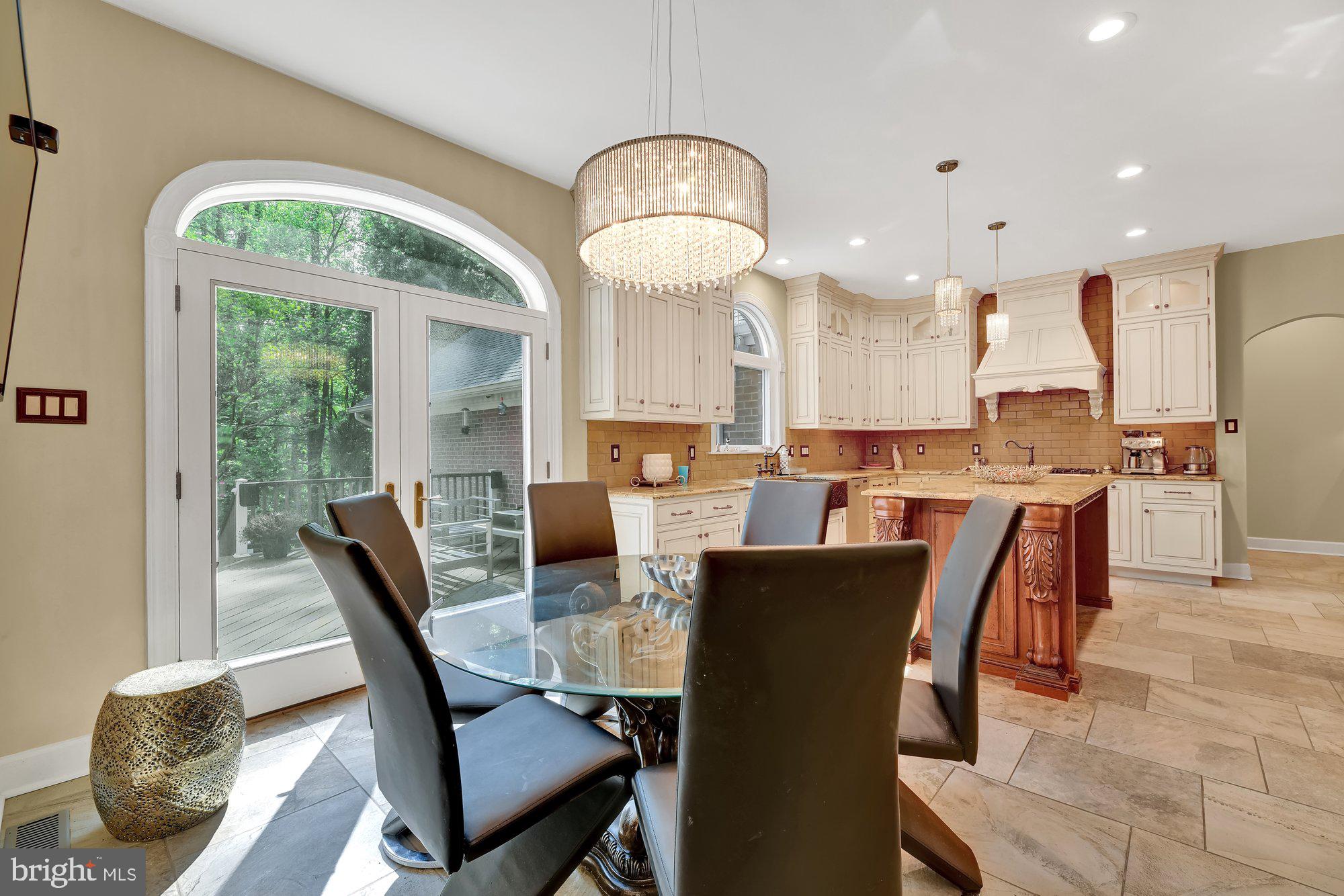 PADONIA WOODS - Residential Lease