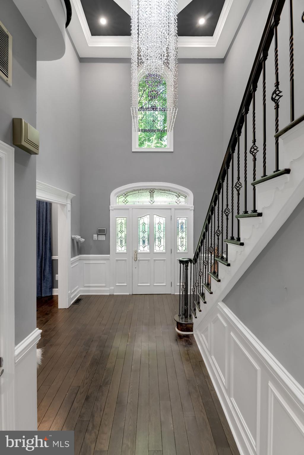 PADONIA WOODS - Residential Lease