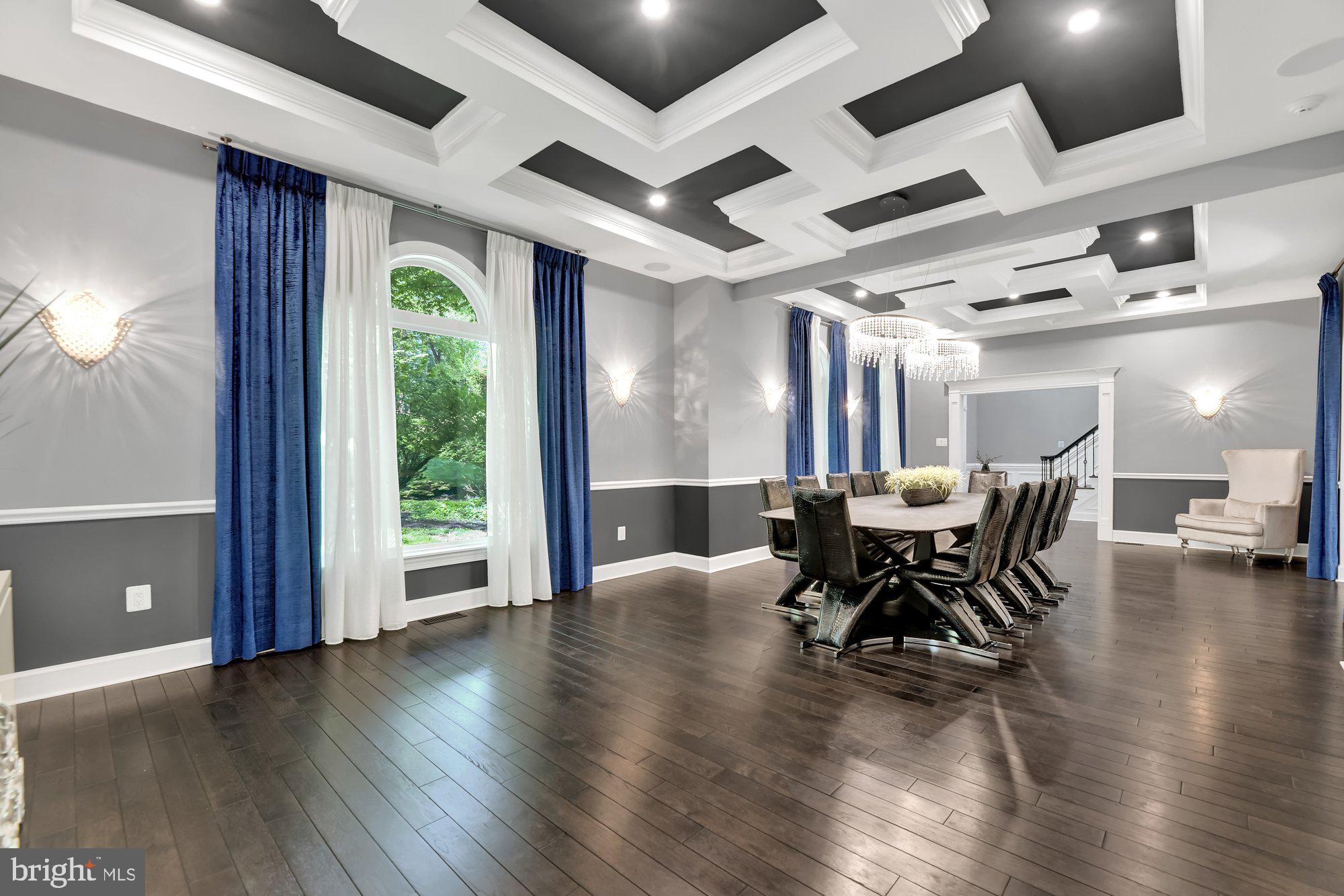 PADONIA WOODS - Residential Lease