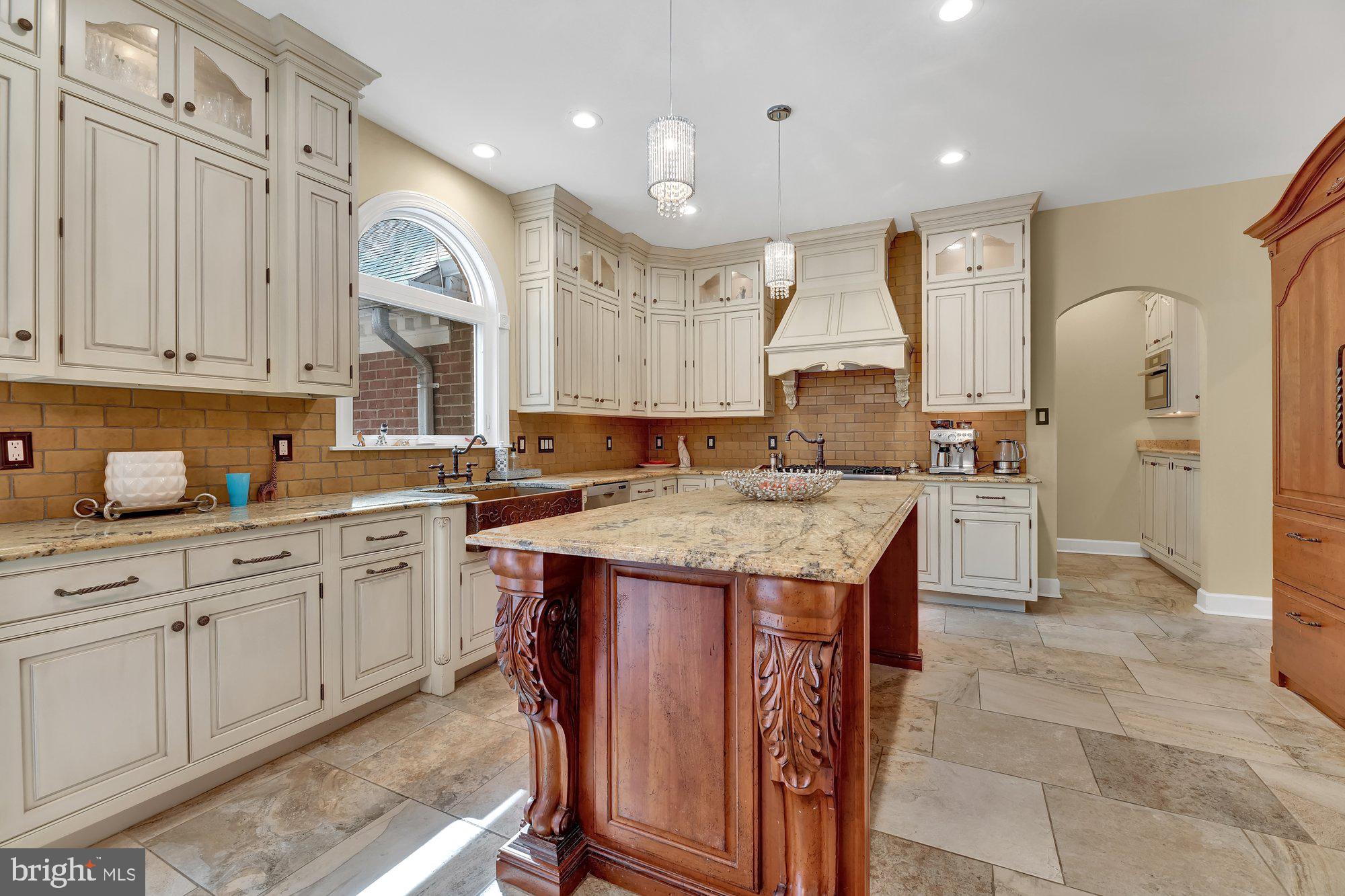 PADONIA WOODS - Residential Lease