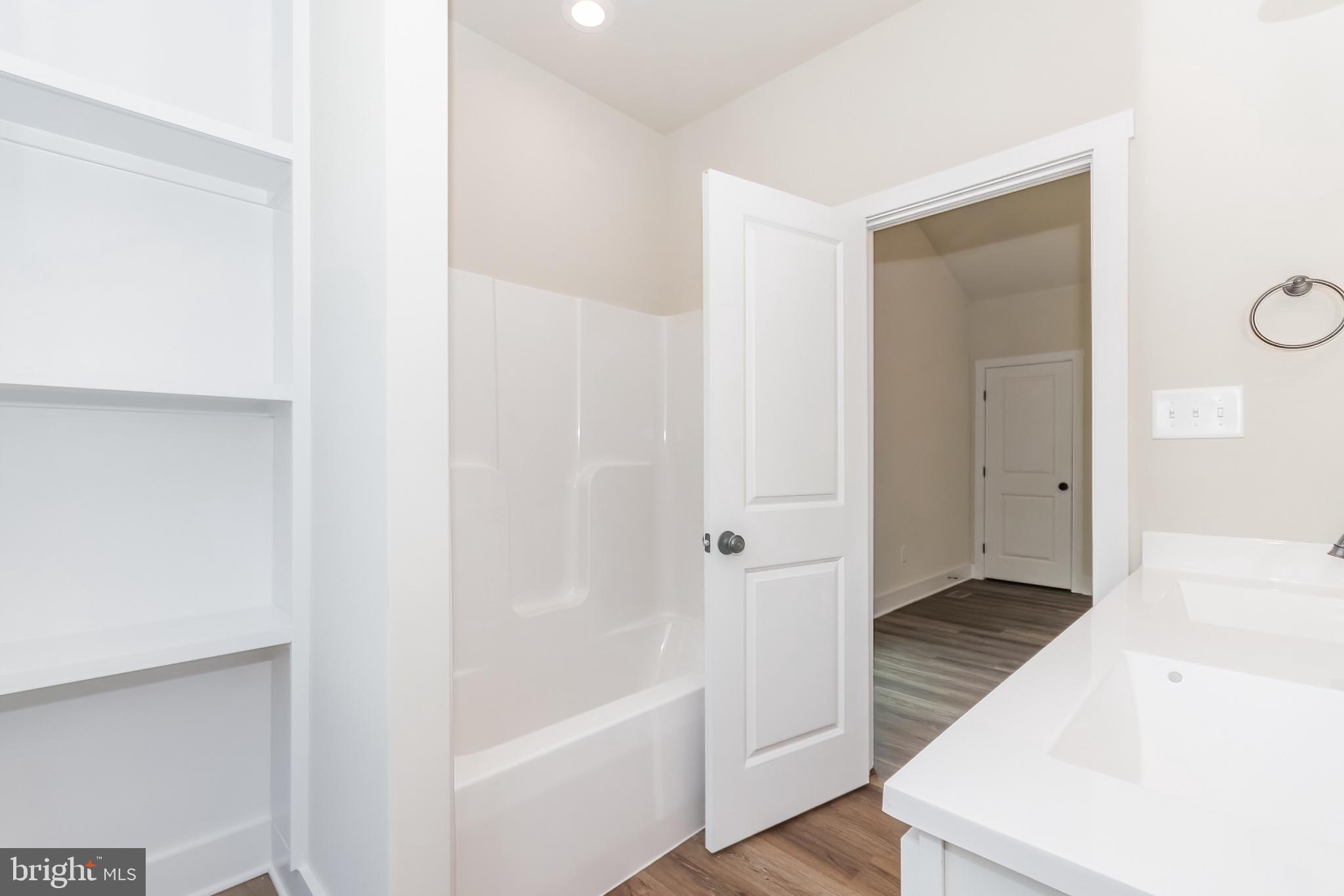 SHANNONDALE - Residential