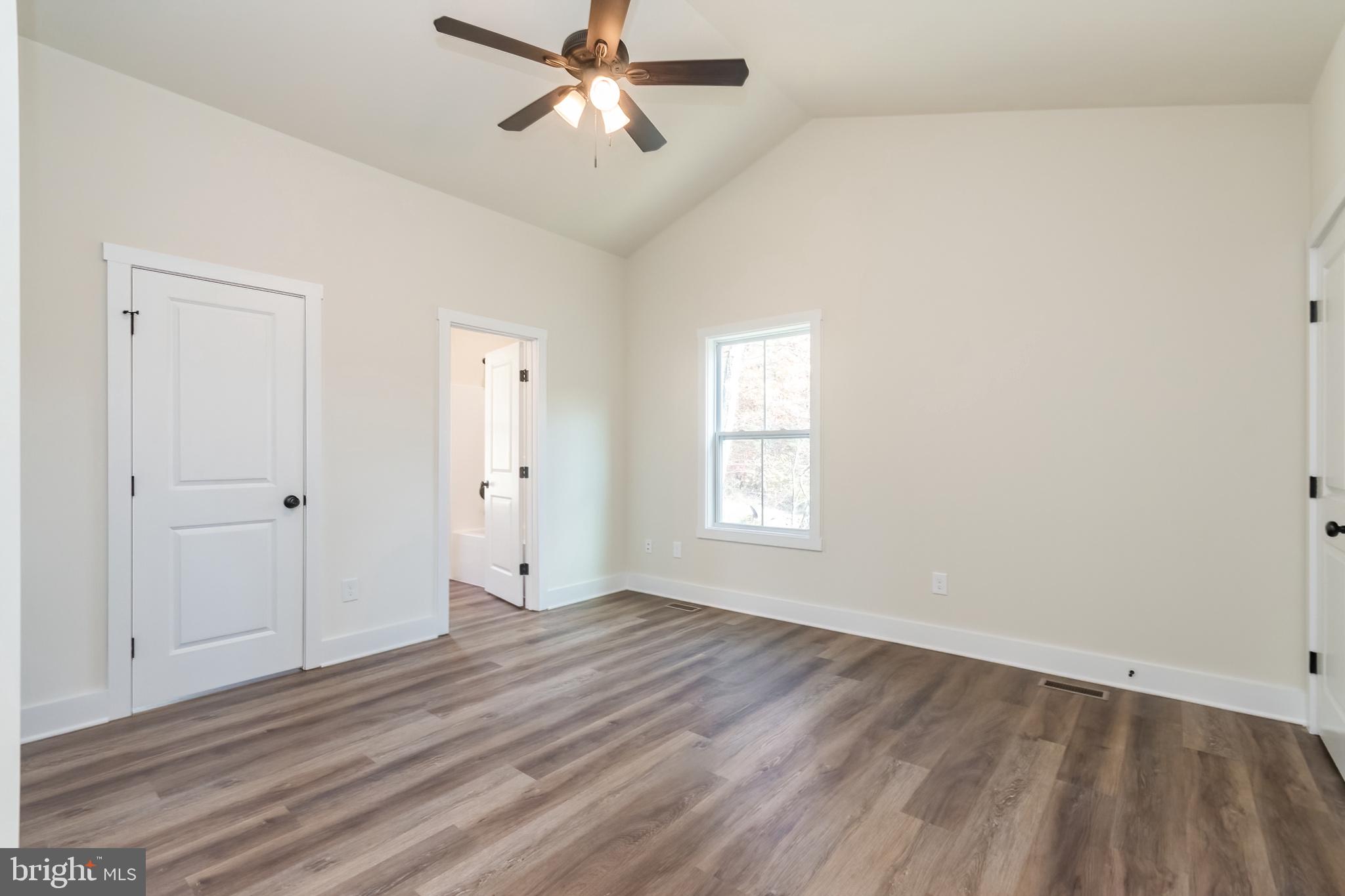 SHANNONDALE - Residential