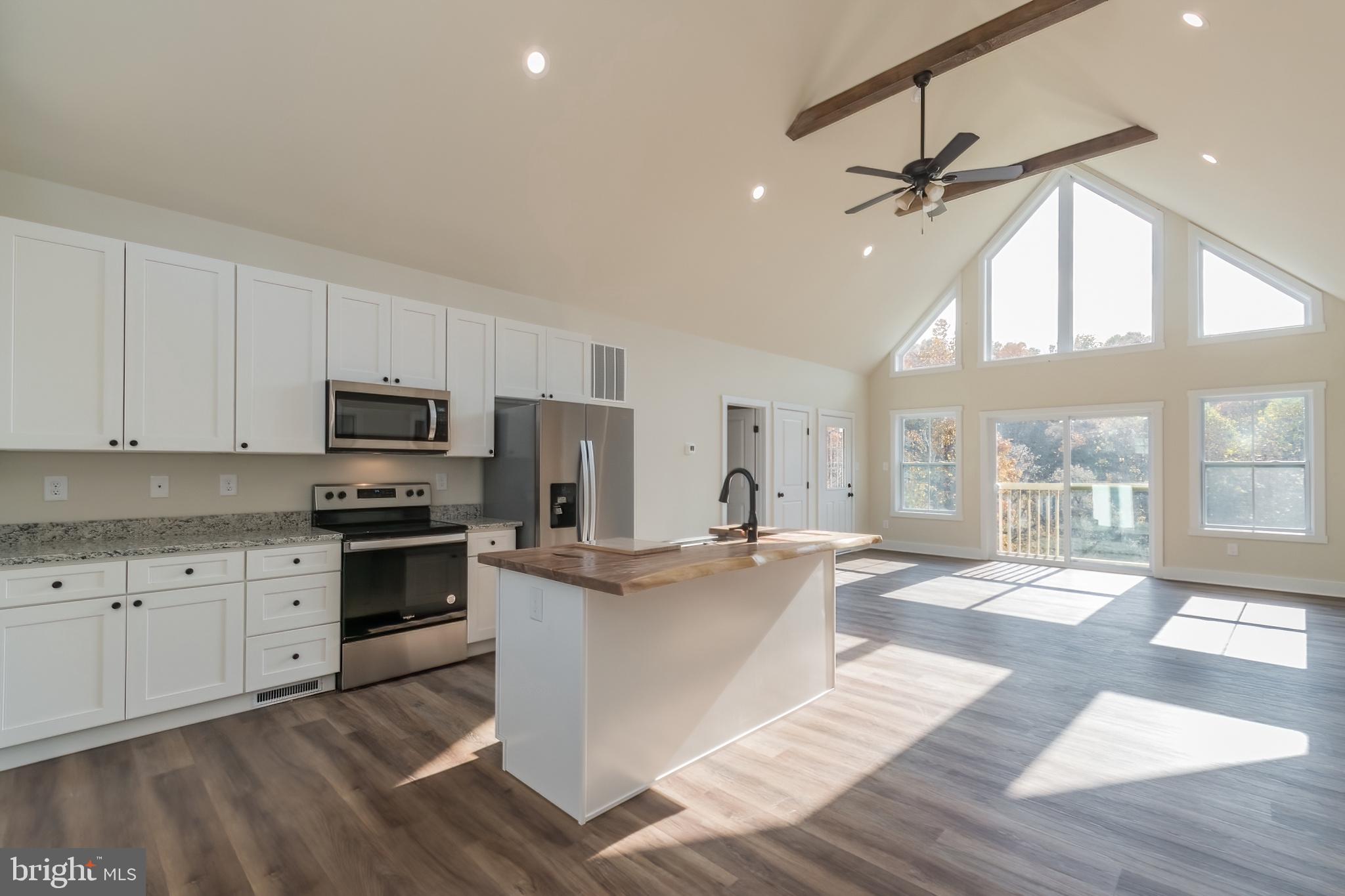 SHANNONDALE - Residential