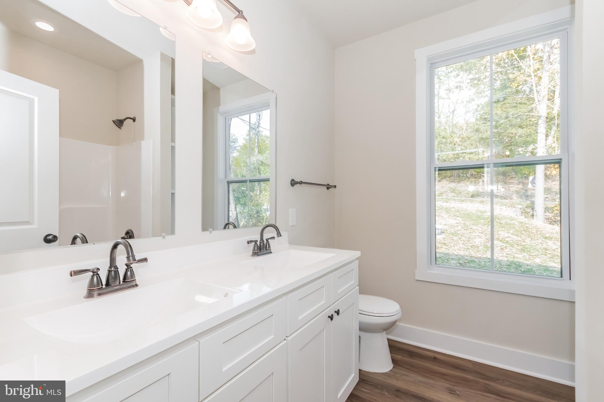 SHANNONDALE - Residential