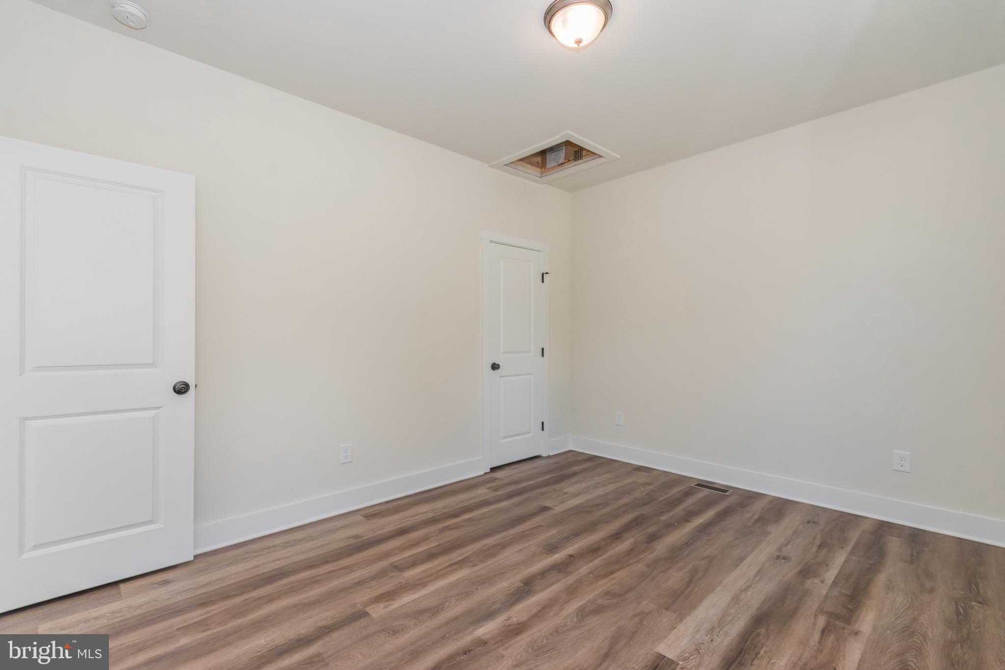 SHANNONDALE - Residential