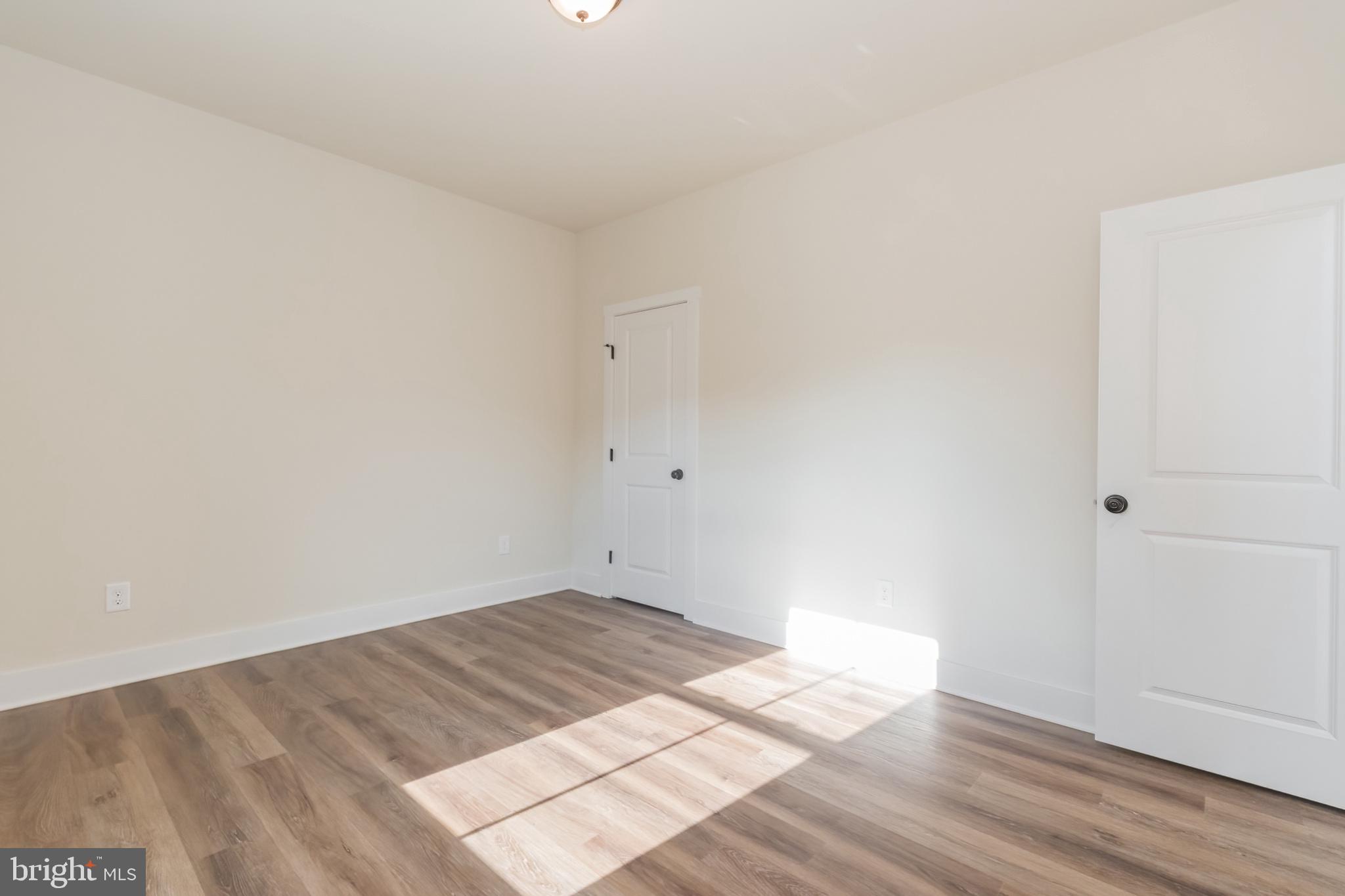 SHANNONDALE - Residential