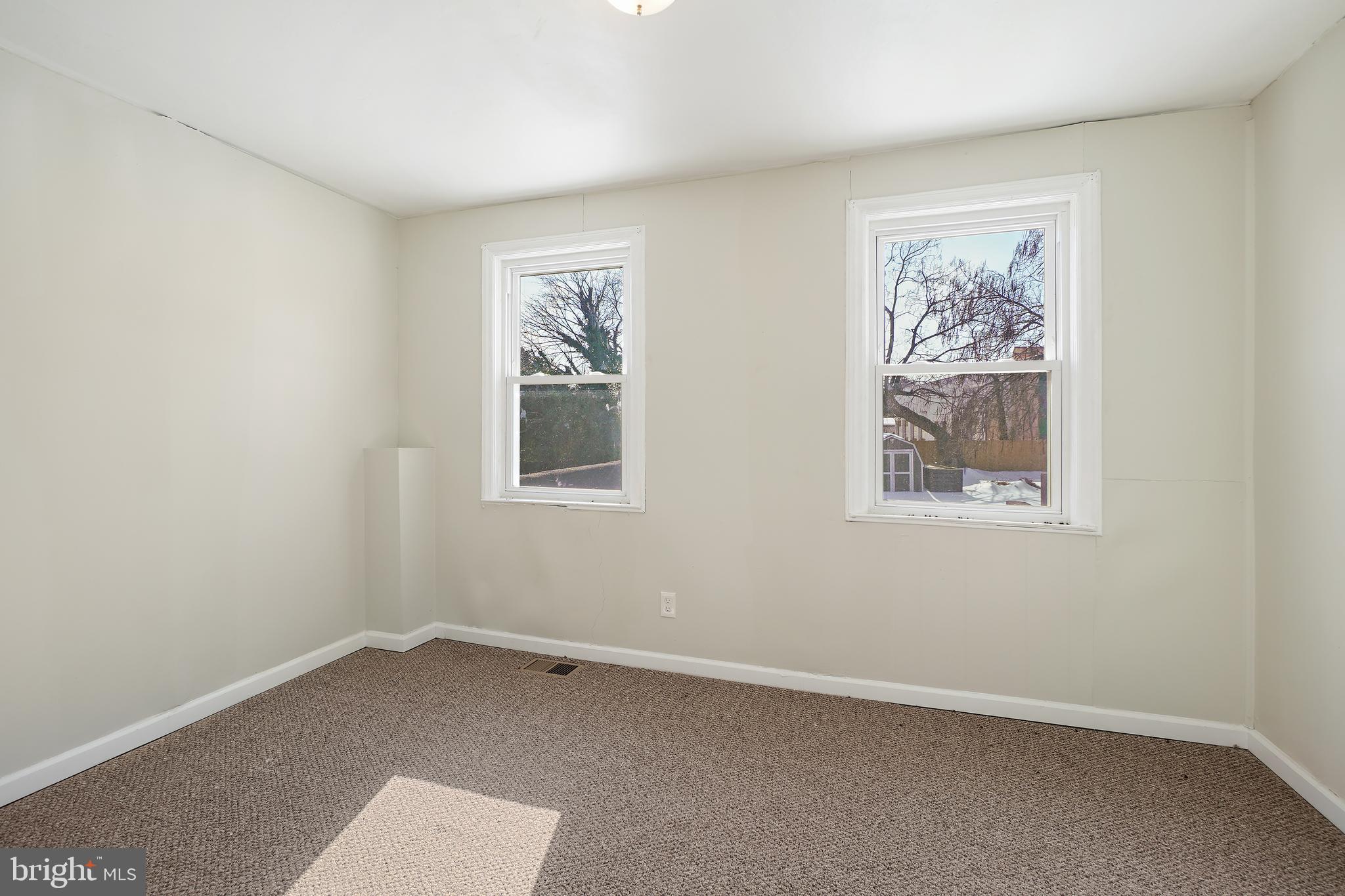 GWEYN FALLS - Residential