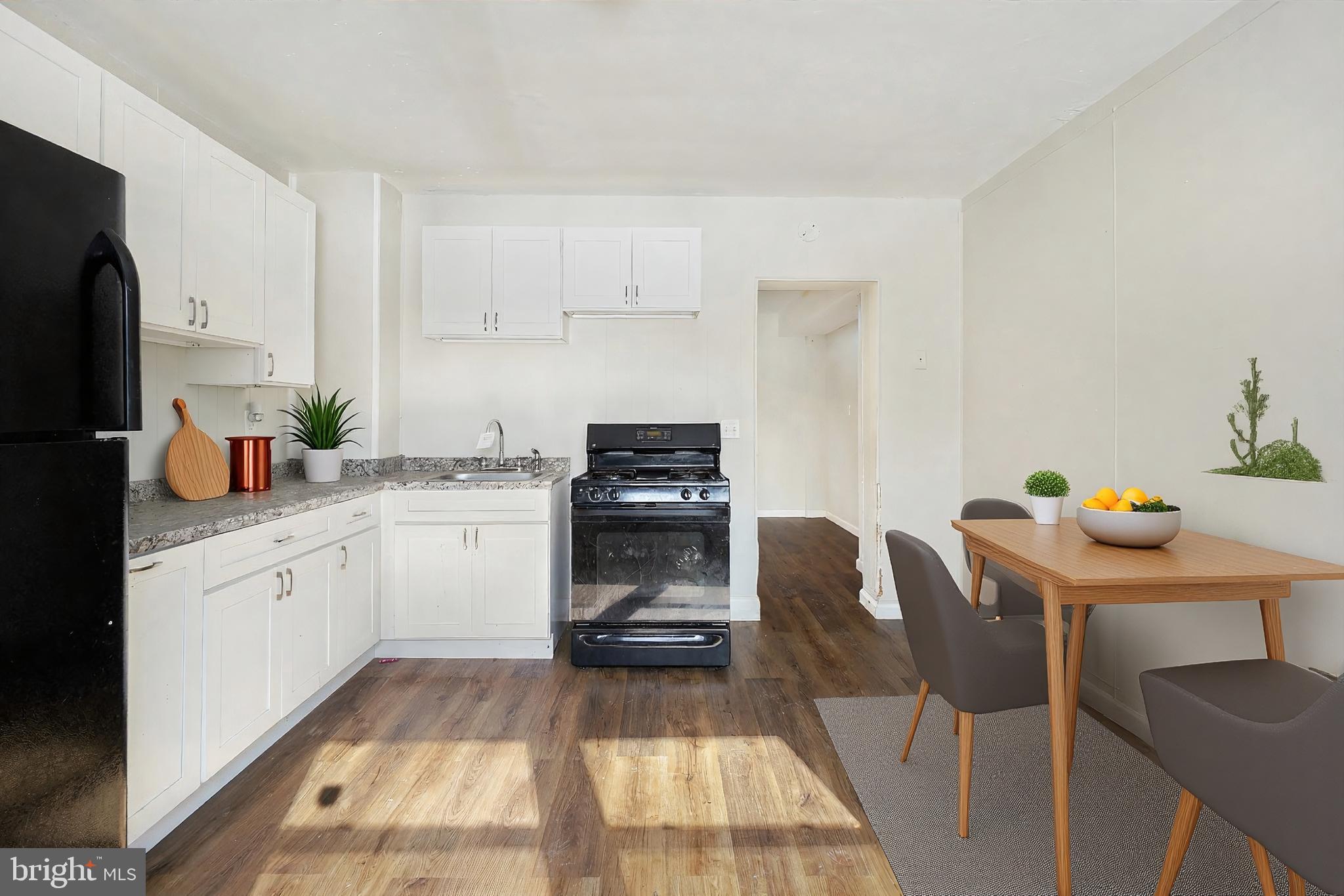 GWEYN FALLS - Residential