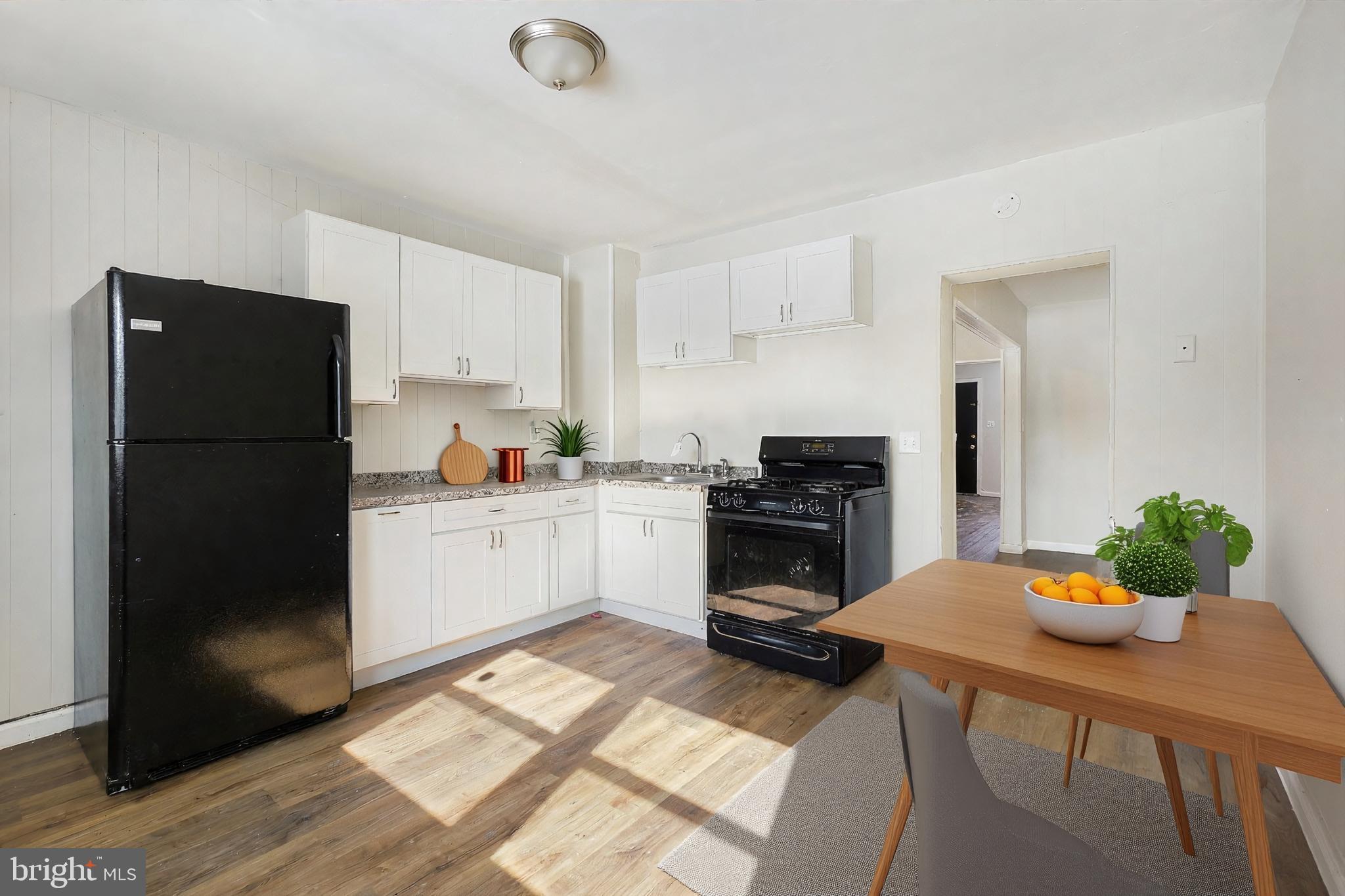 GWEYN FALLS - Residential