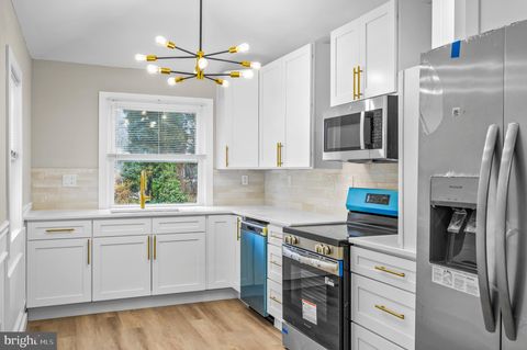 Tiny photo for 613 Hawks Bridge Rd, CARNEYS POINT, NJ 08069 (MLS # NJSA2017346)