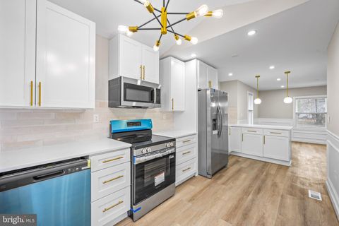 Tiny photo for 613 Hawks Bridge Rd, CARNEYS POINT, NJ 08069 (MLS # NJSA2017346)