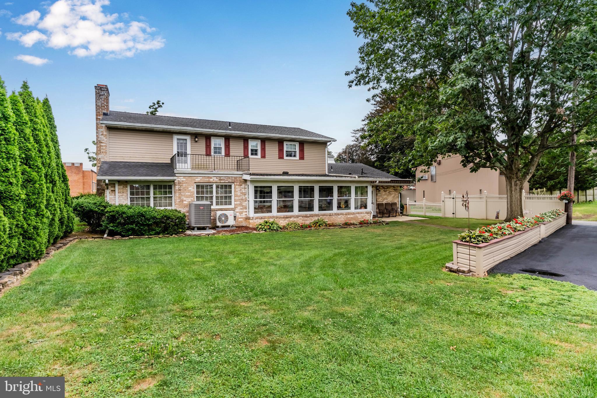 3 E ELMWOOD AVENUE