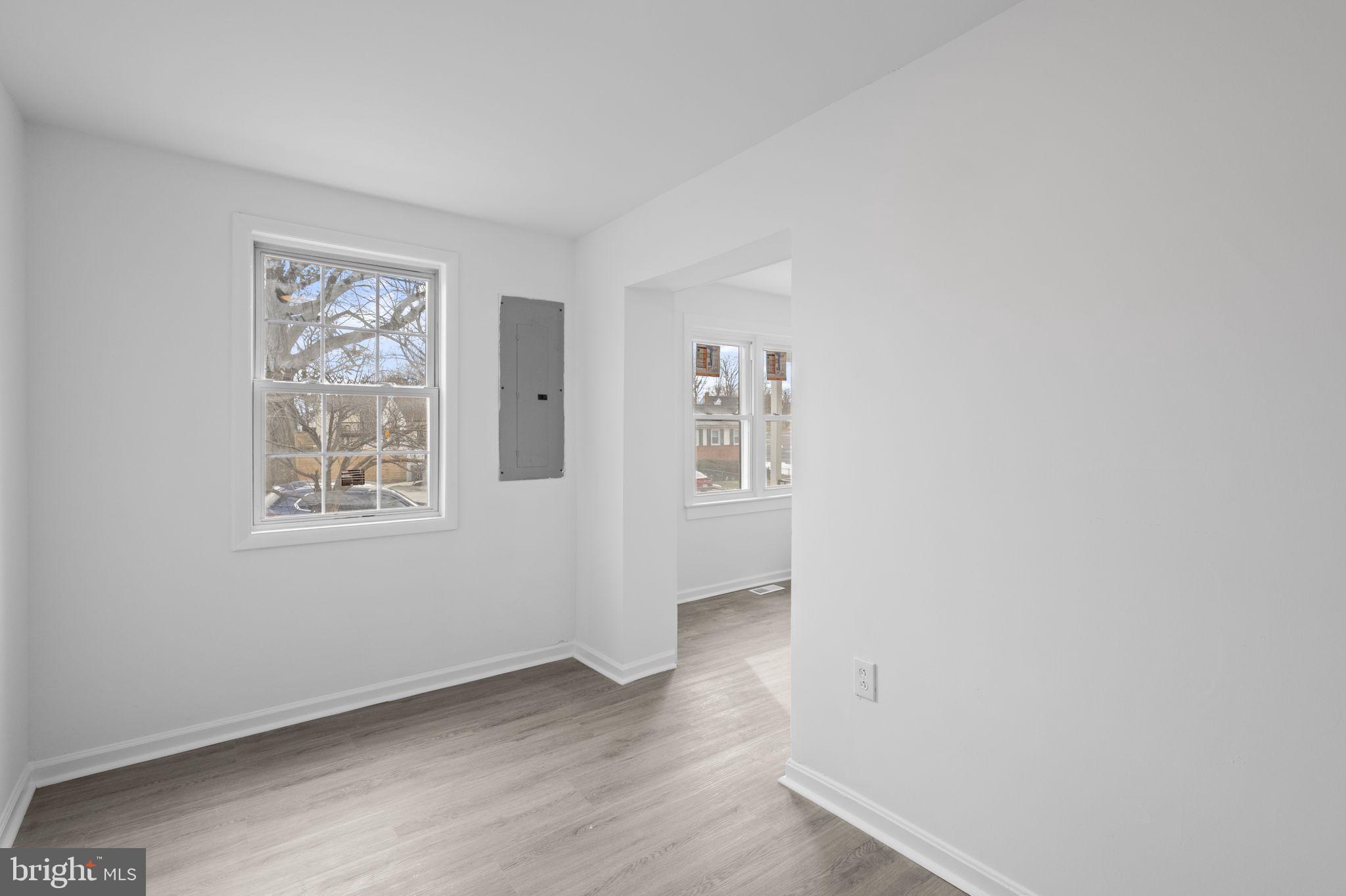 HYATTSVILLE - Residential