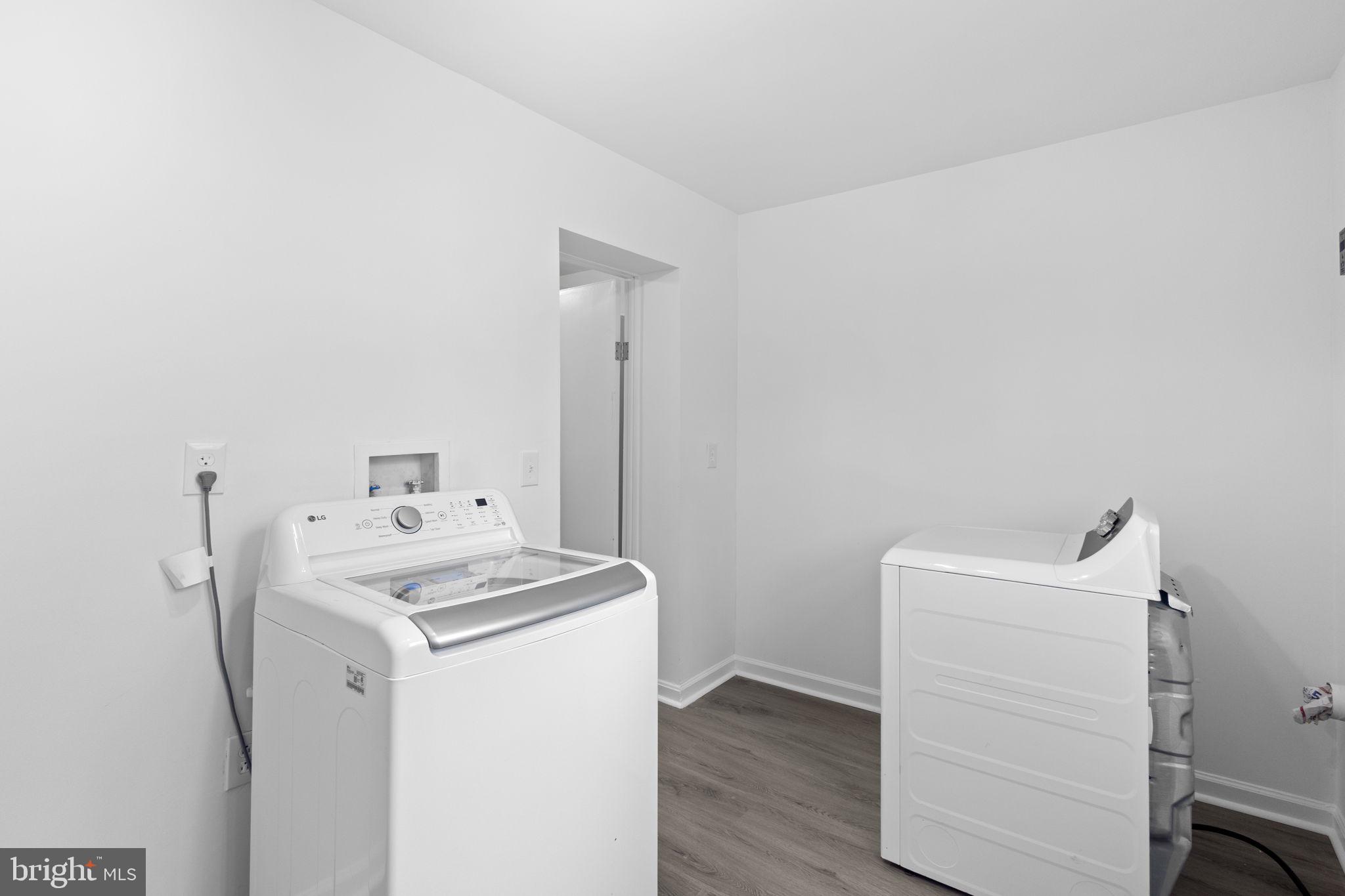 HYATTSVILLE - Residential