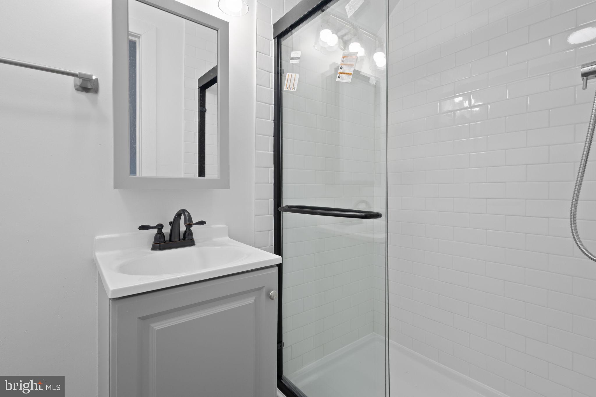 HYATTSVILLE - Residential