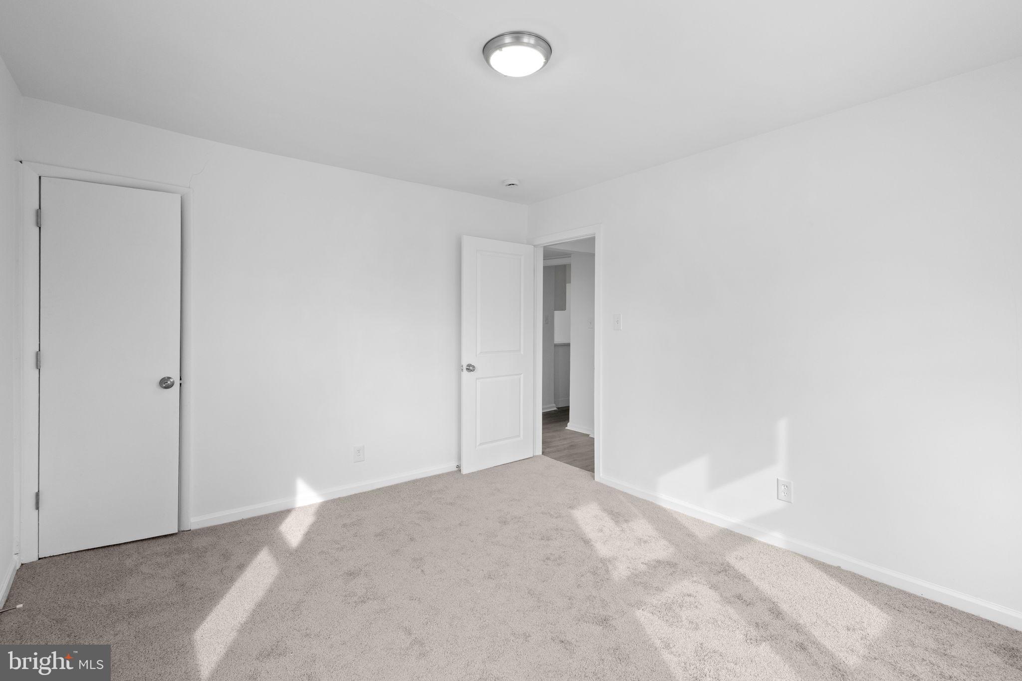 HYATTSVILLE - Residential