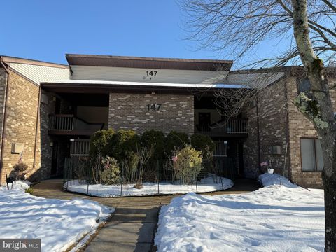 147 AMBERLY DRIVE H MANALAPAN NJ 07726