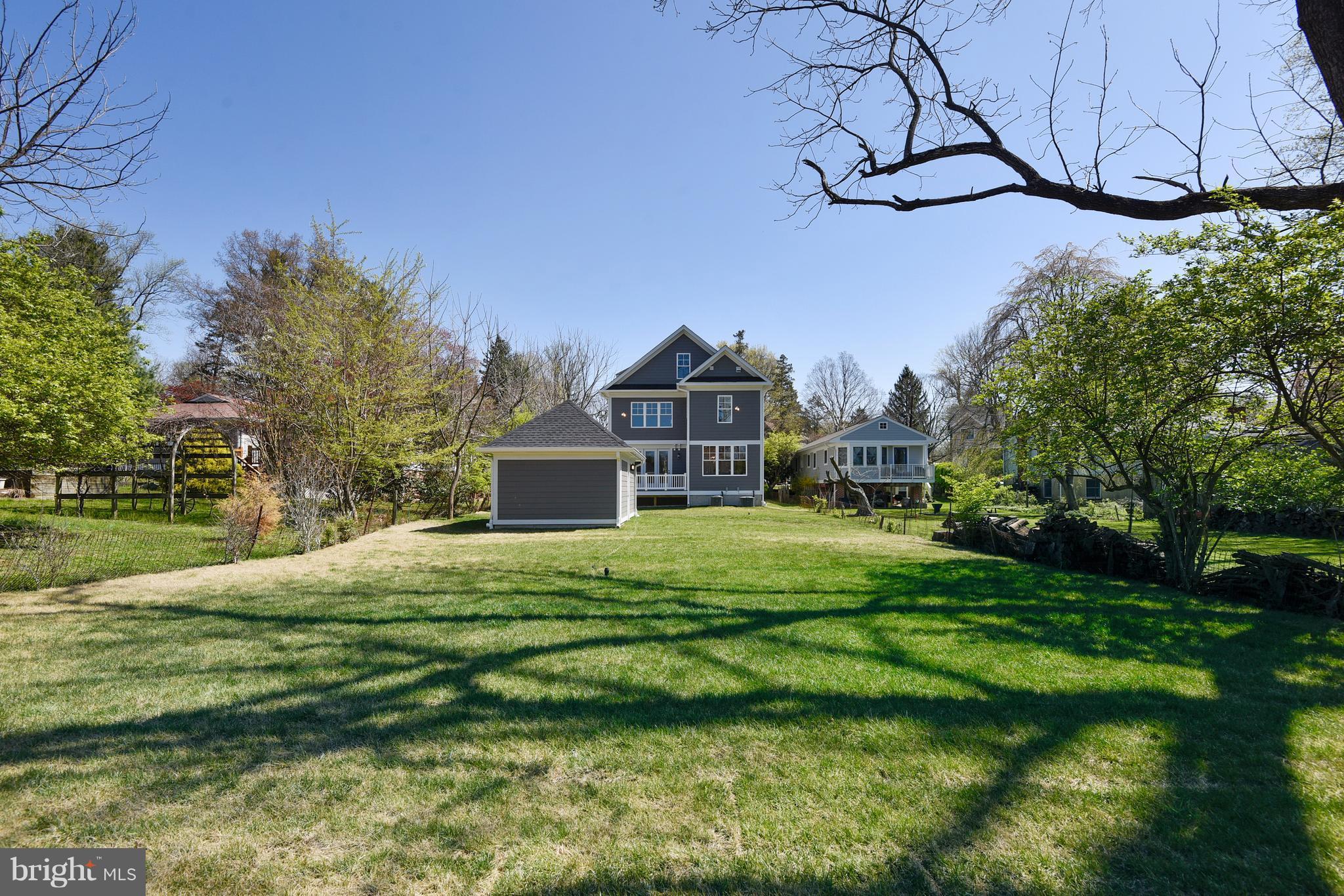 GARRETT PARK - Residential