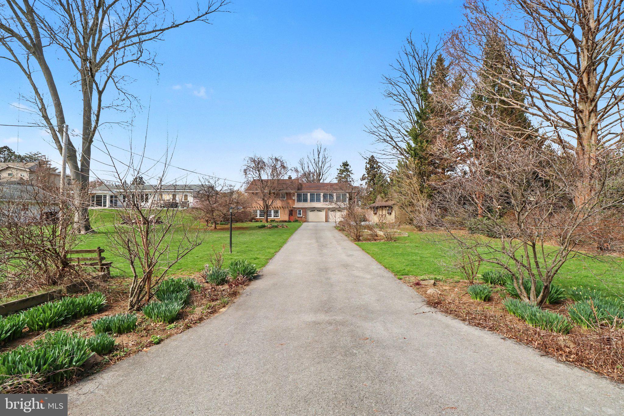 HERSHEY VILLAGE - Residential