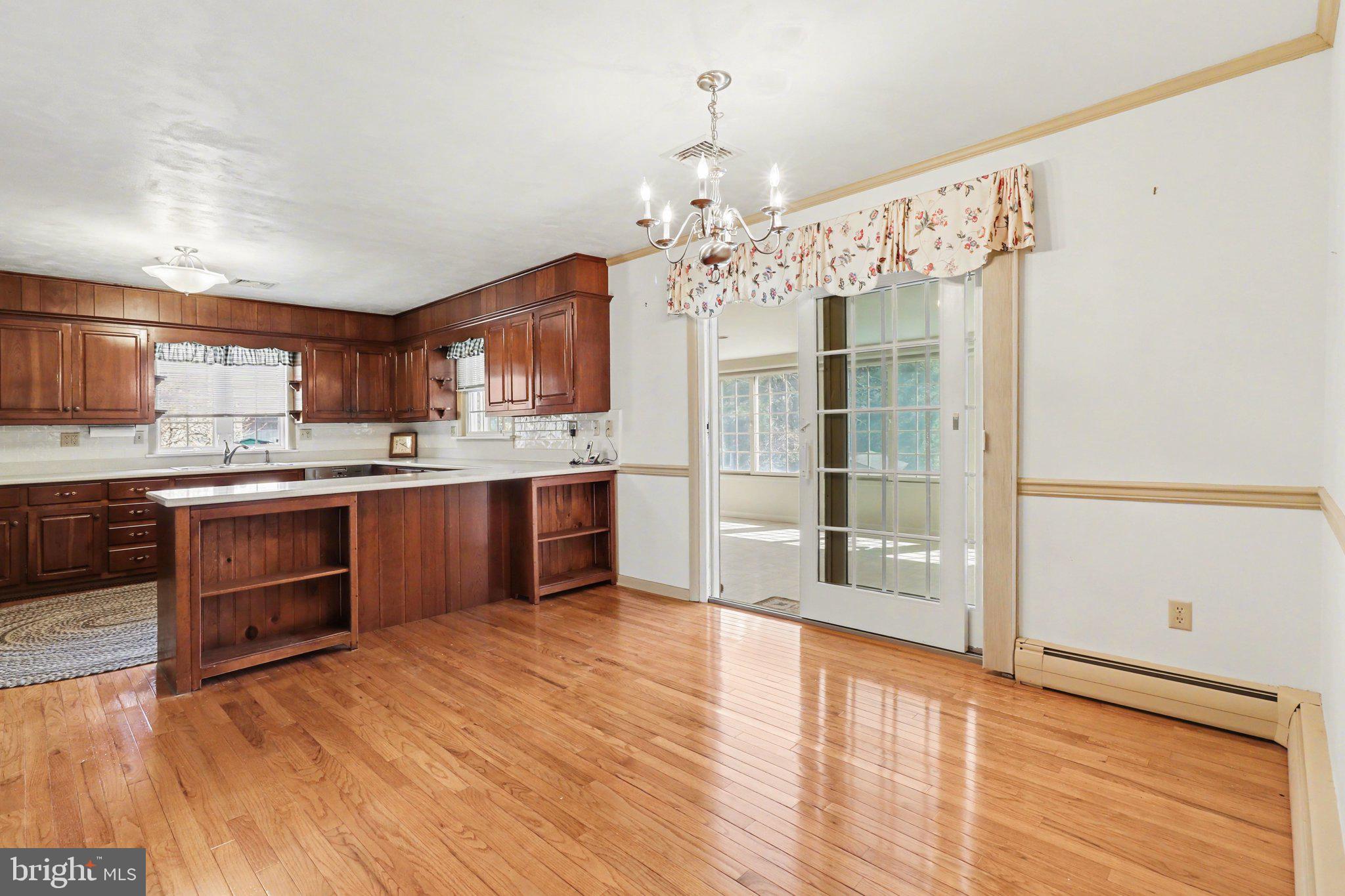 HERSHEY VILLAGE - Residential