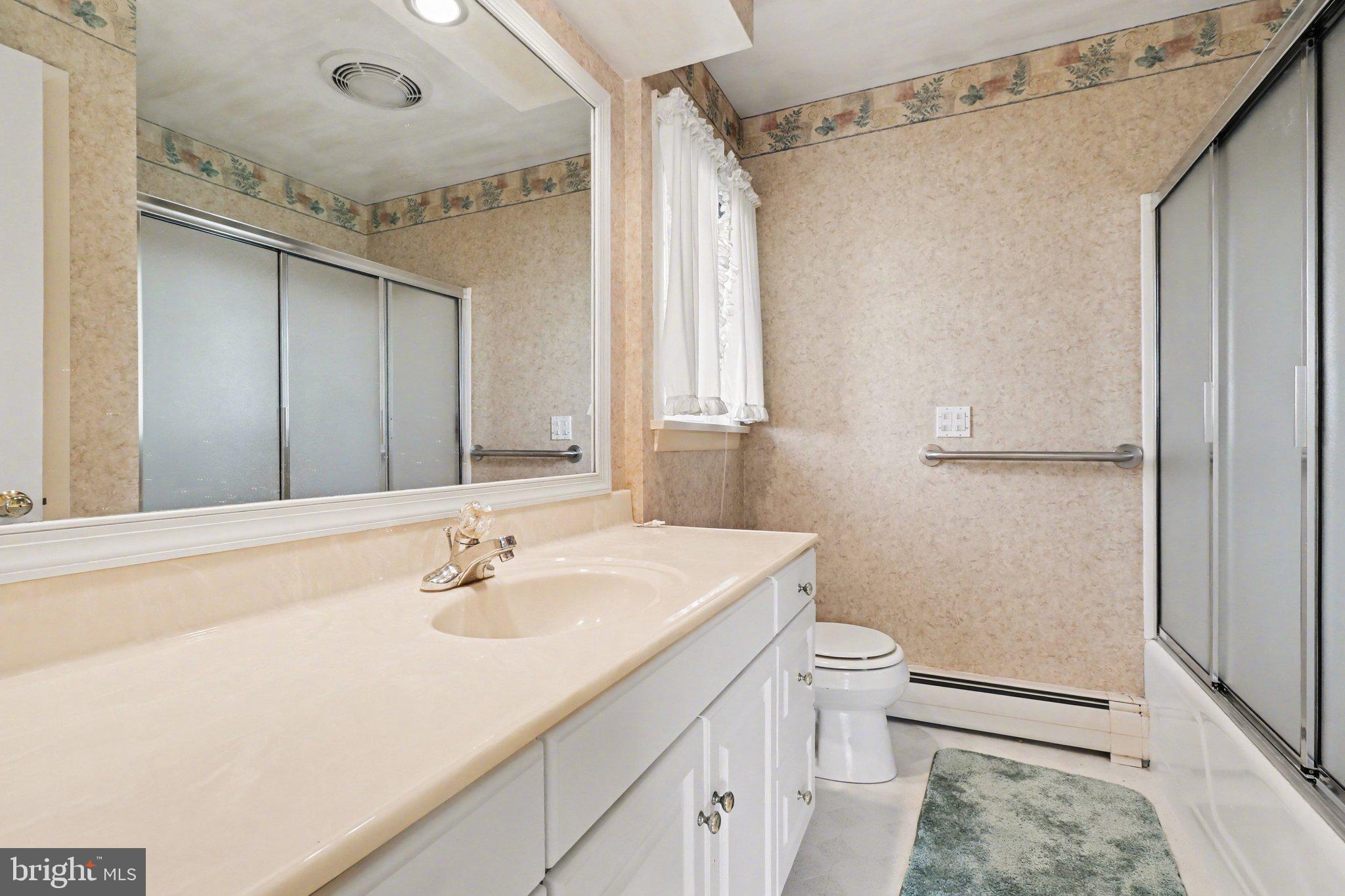 HERSHEY VILLAGE - Residential