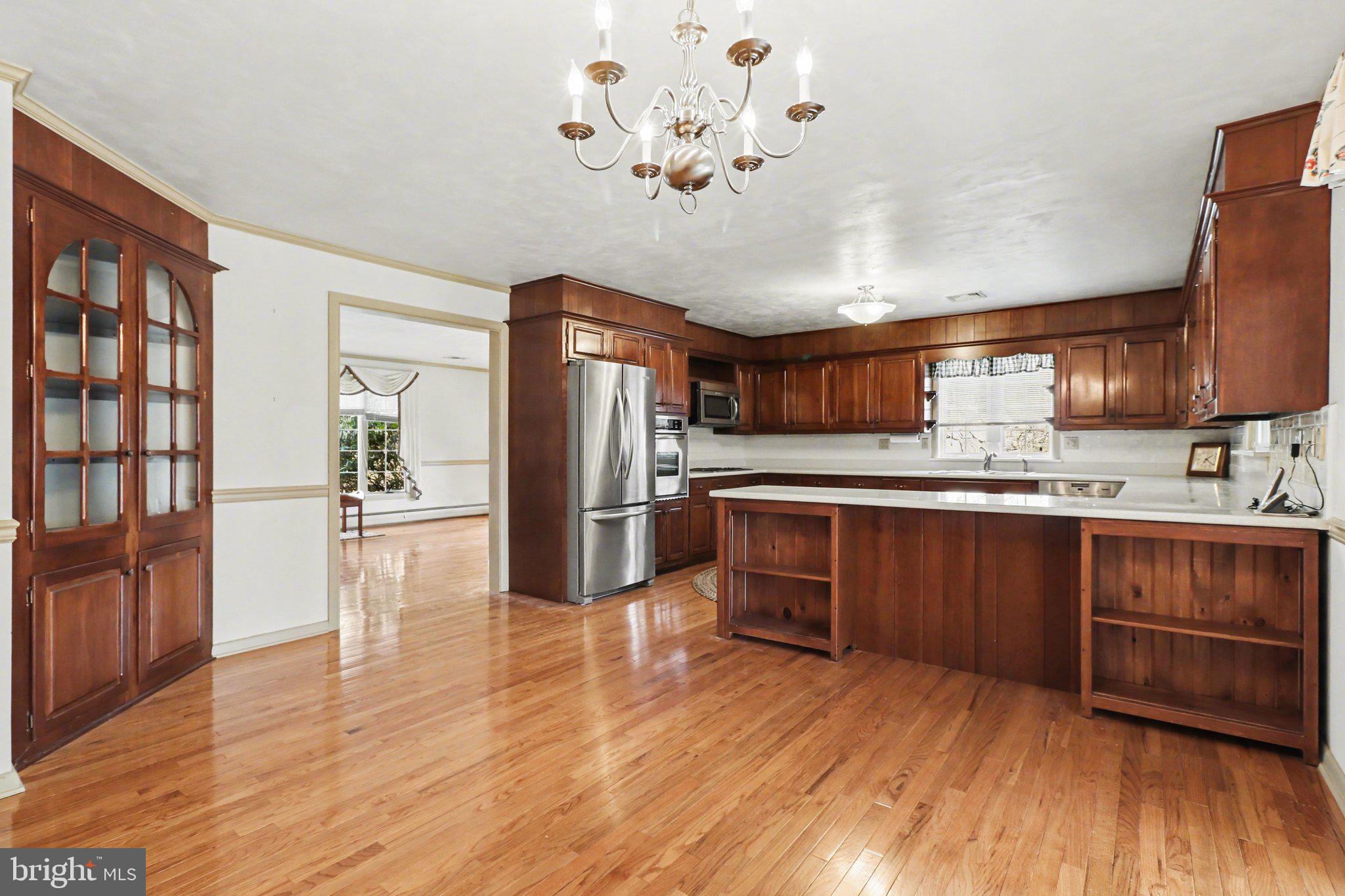 HERSHEY VILLAGE - Residential