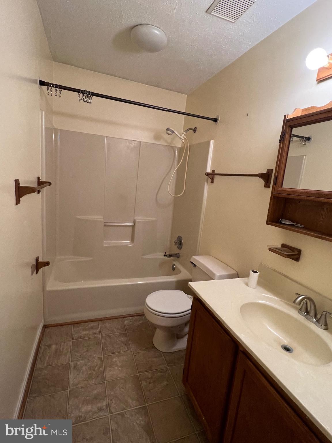 LAUREL RIDGE - Residential