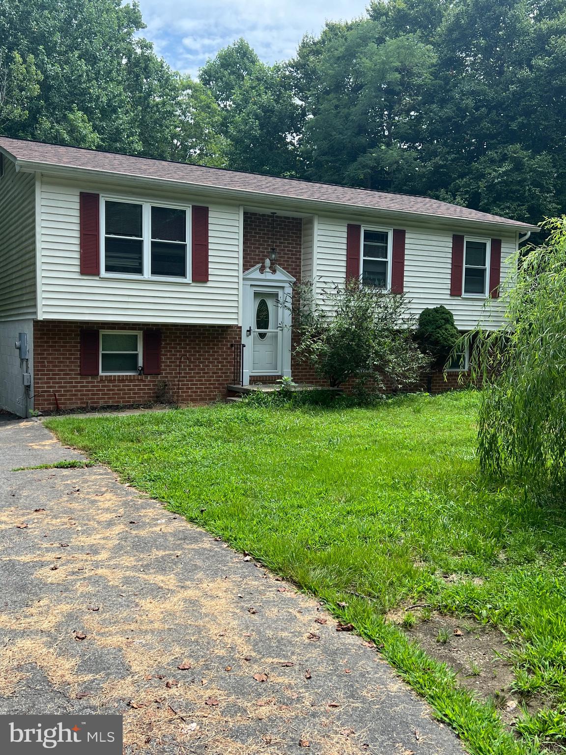 LAUREL RIDGE - Residential