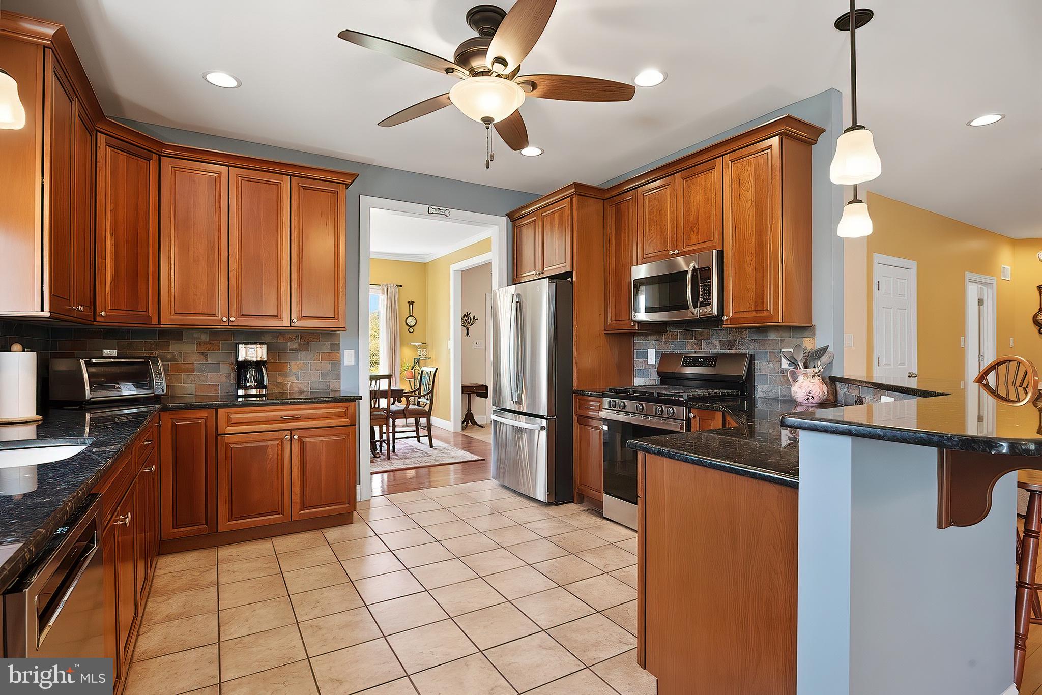 VILLAGES OF ELK NECK - Residential