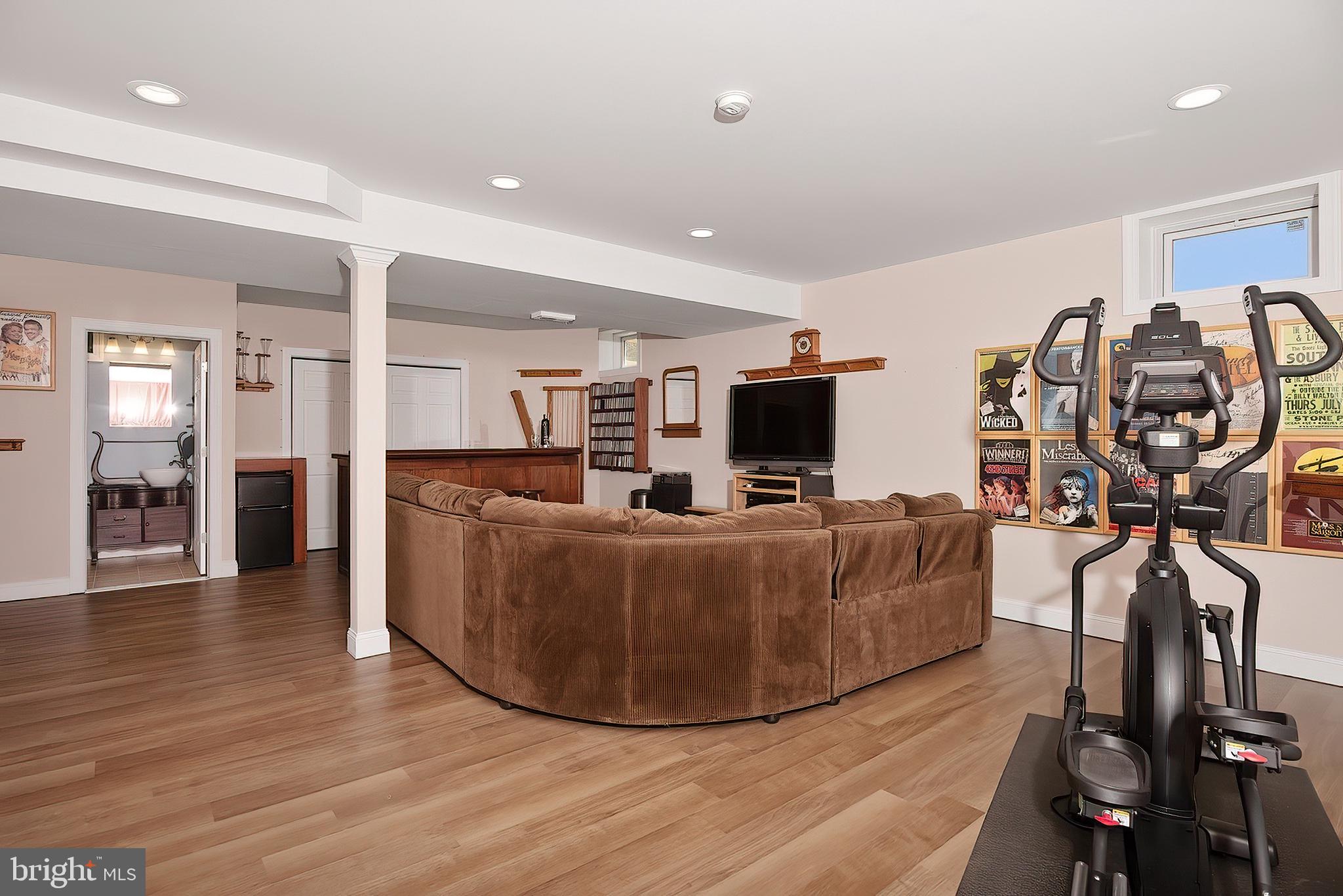 VILLAGES OF ELK NECK - Residential