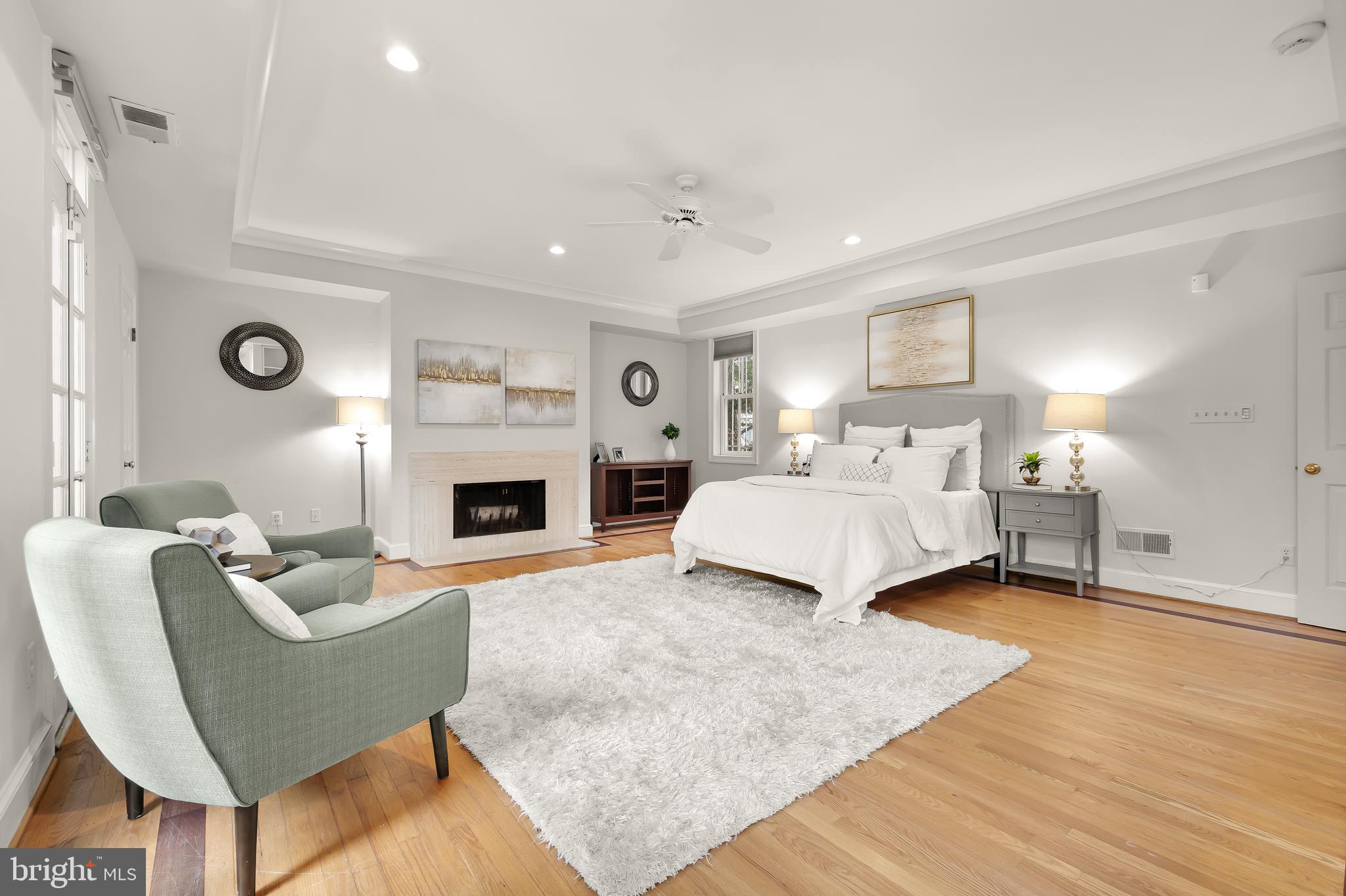 CAPITOL HILL EAST - Residential