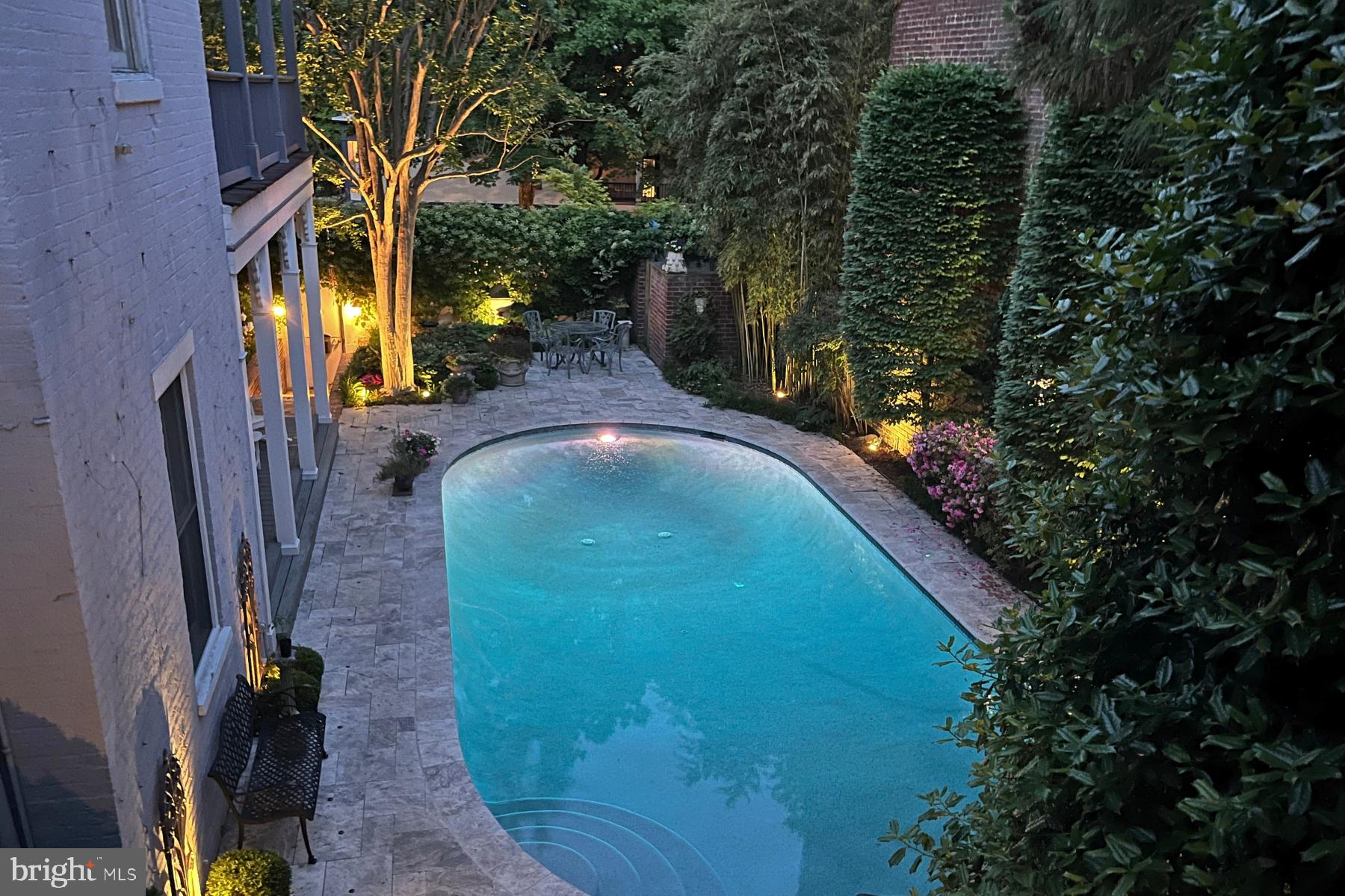 CAPITOL HILL EAST - Residential