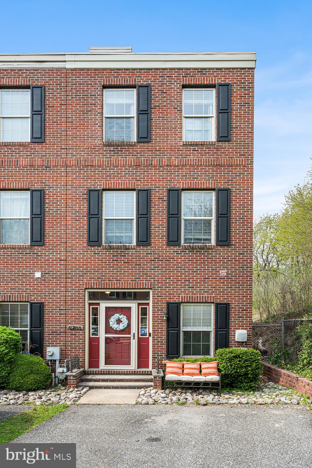 PORT RICHMOND - Residential