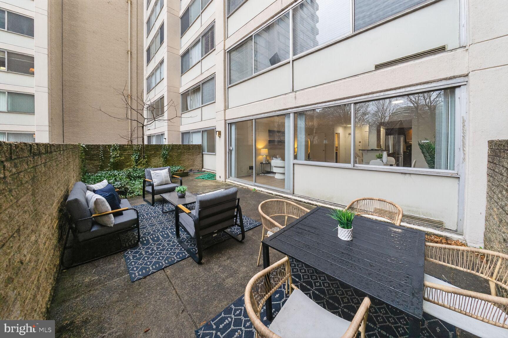 WILLOUGHBY OF CHEVY CHASE - Residential