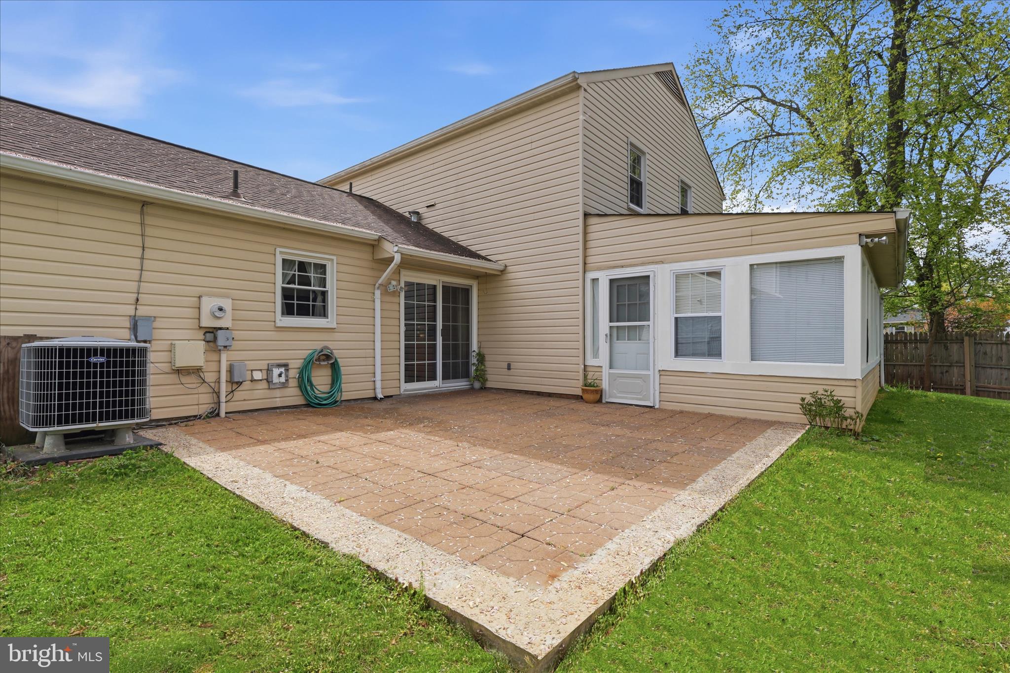 BROOKFIELD - Residential