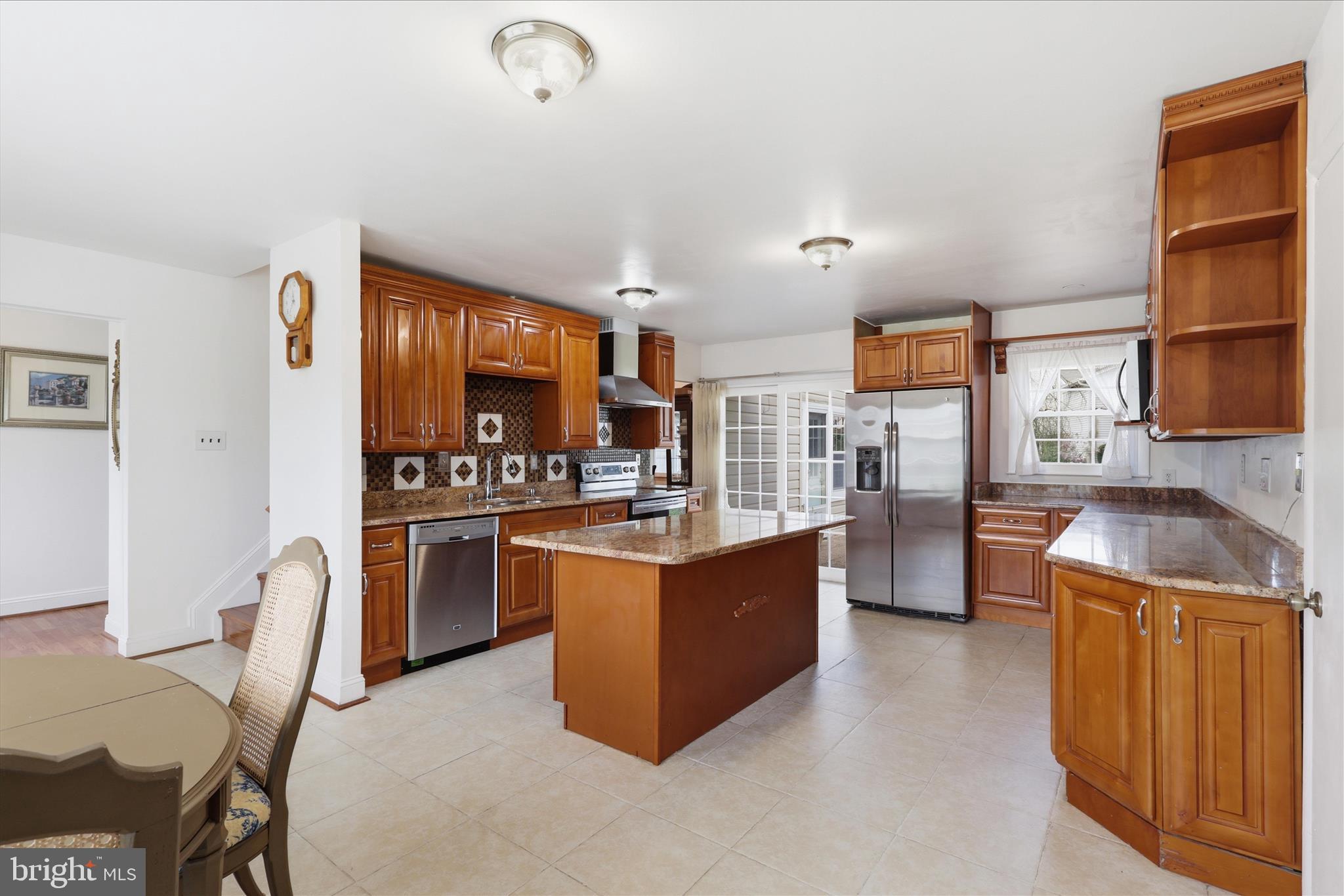 BROOKFIELD - Residential