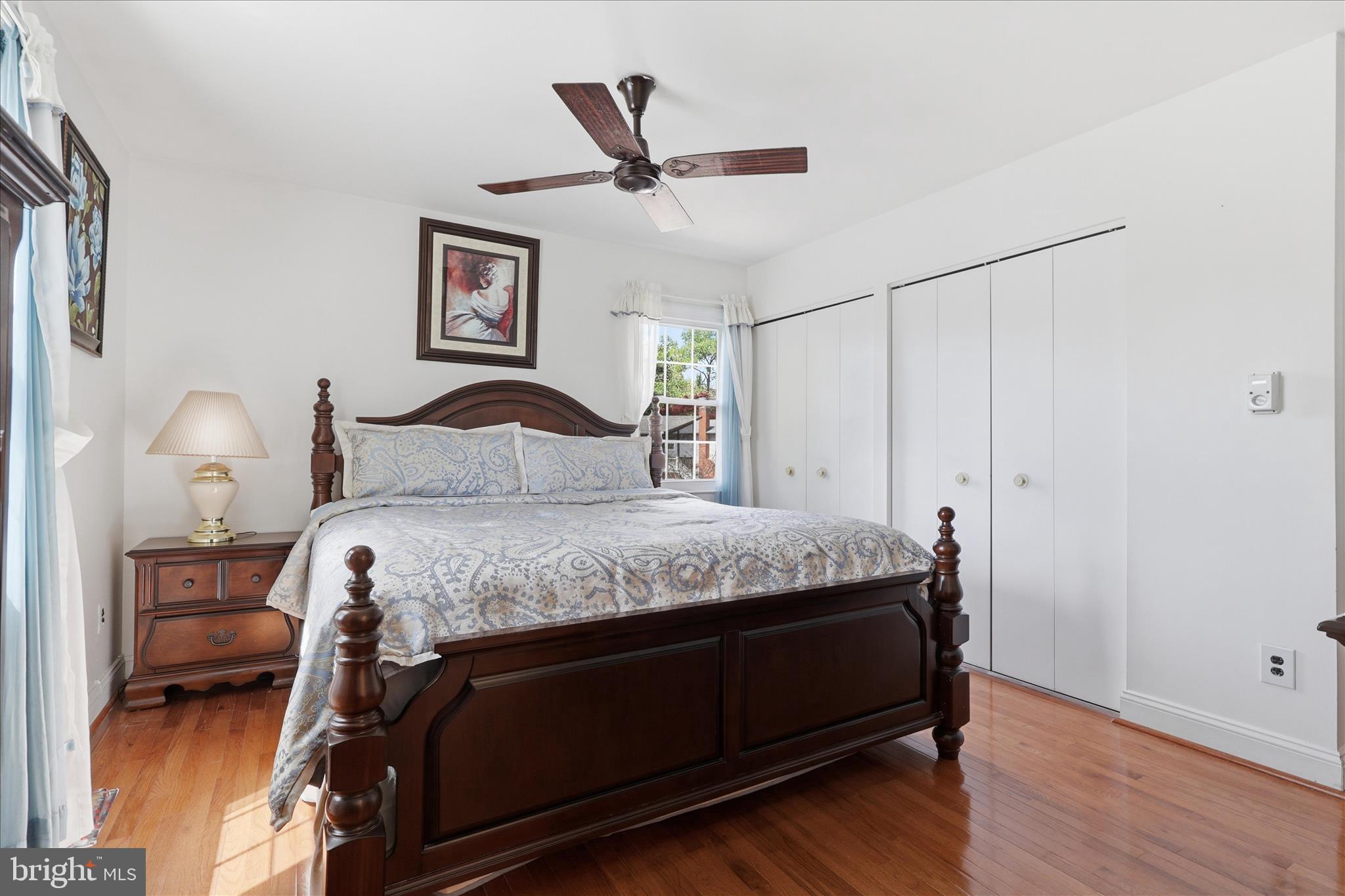 BROOKFIELD - Residential