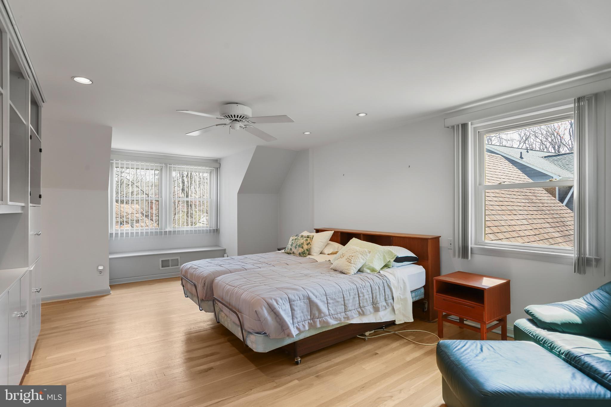 OLD FARM - Residential