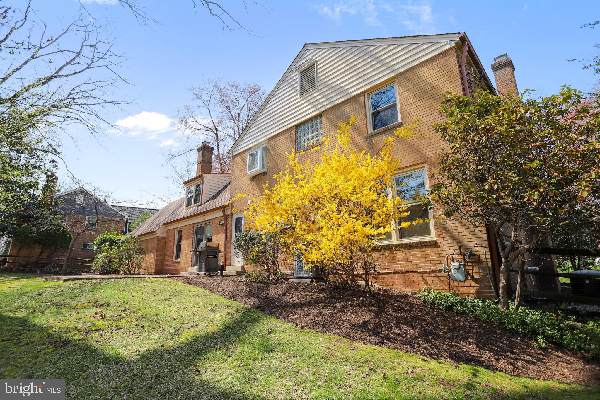 OLD FARM - Residential