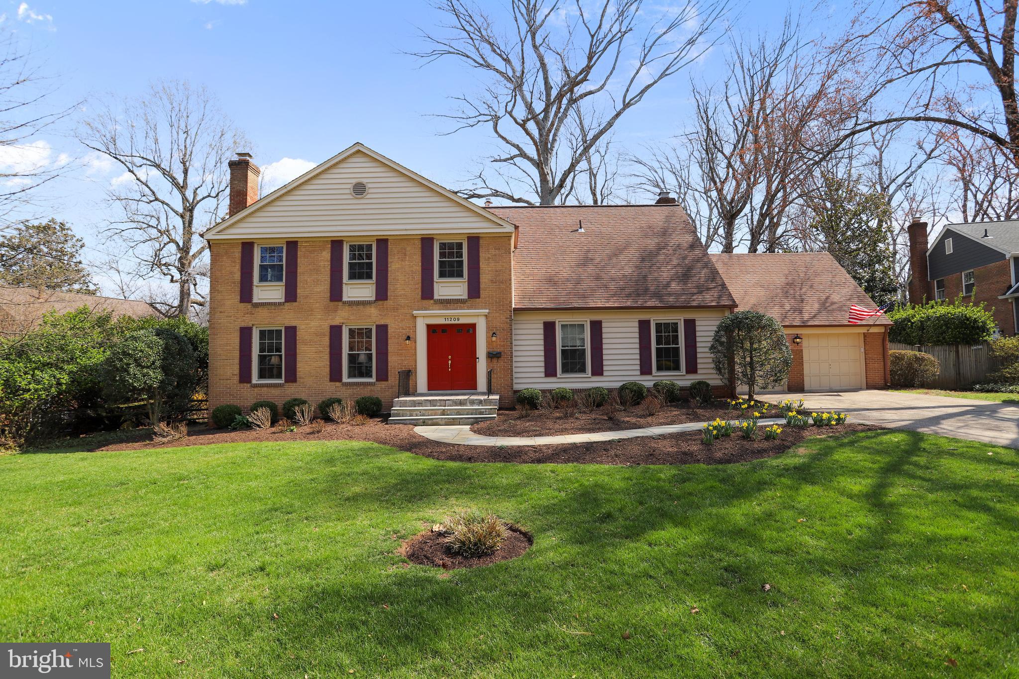 11209 FARMLAND DRIVE