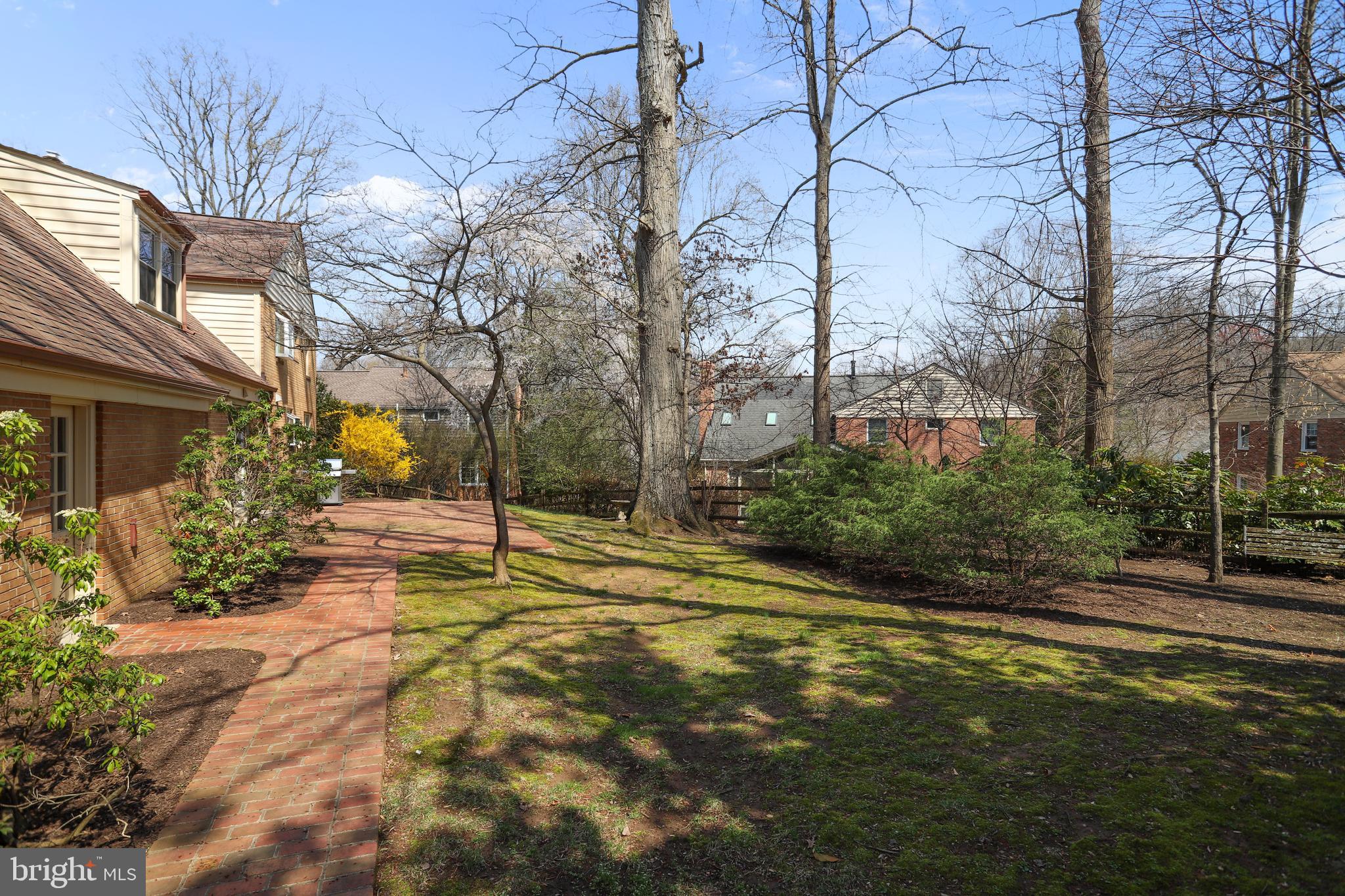 OLD FARM - Residential