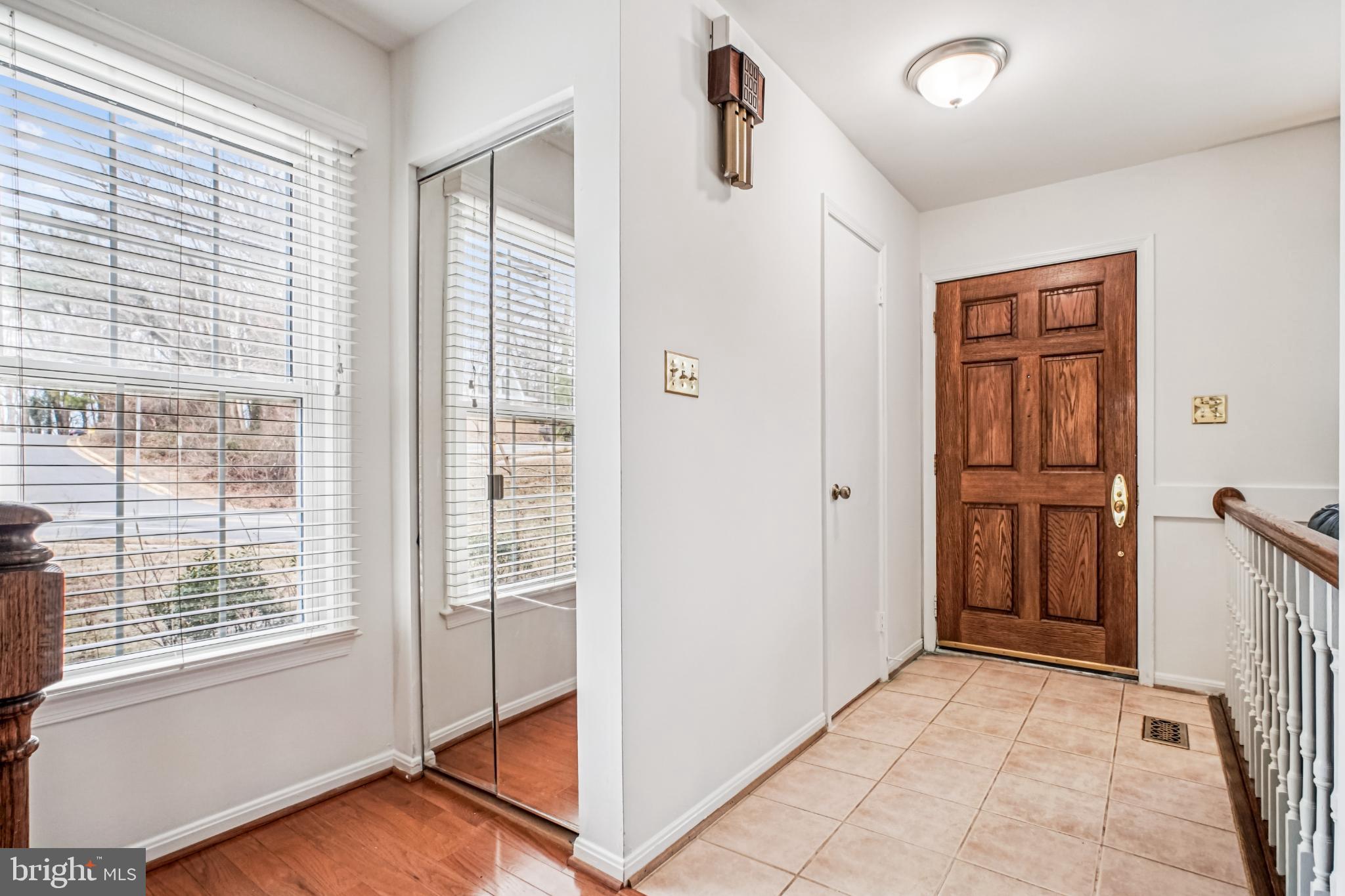 CHURCHILL SQUARE - Residential